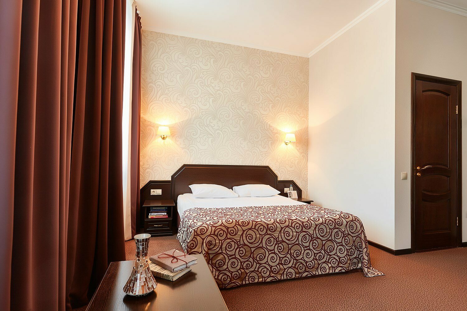 Номер Стандарт