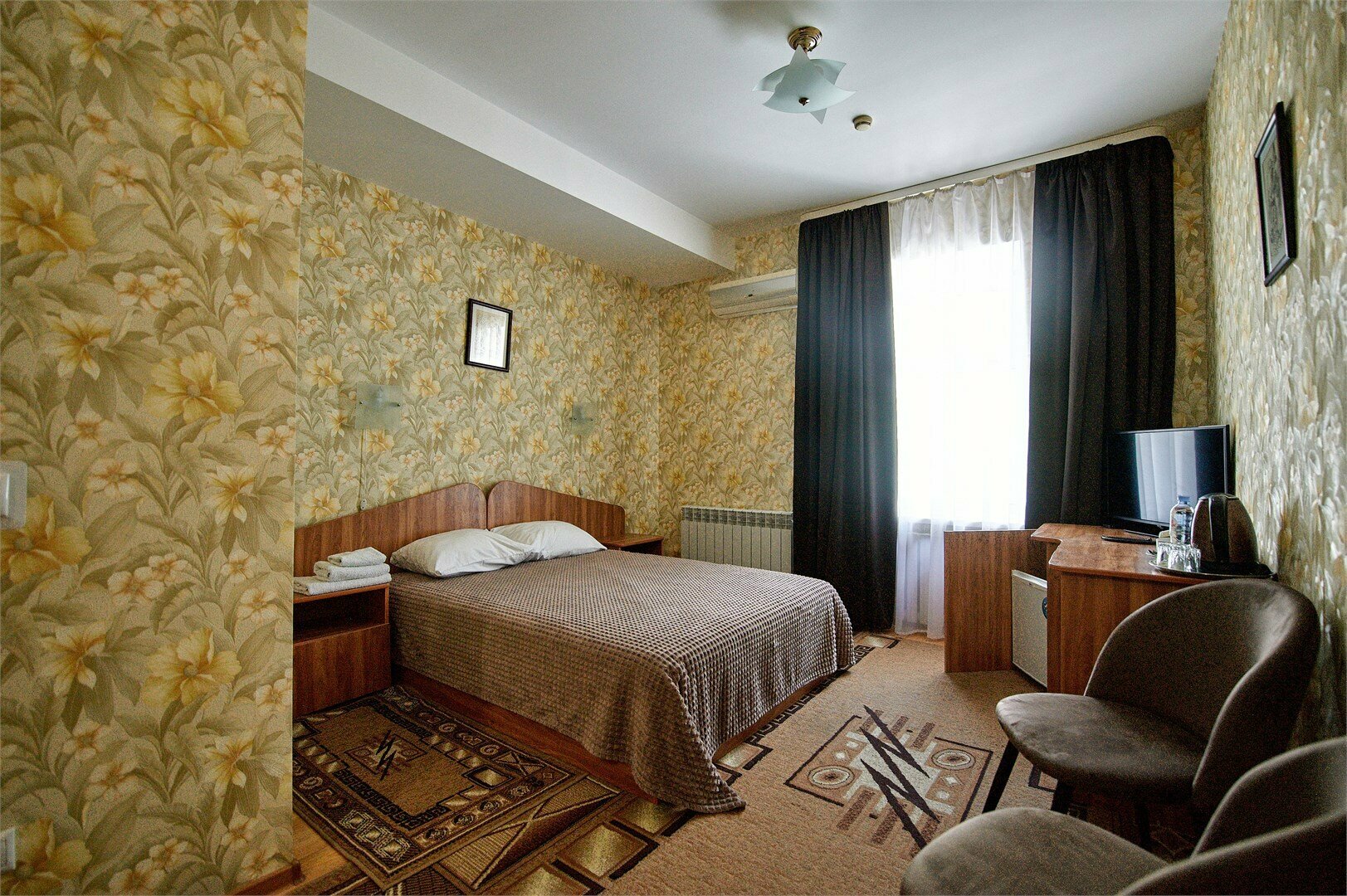 Стандарт с двуспальной кроватью