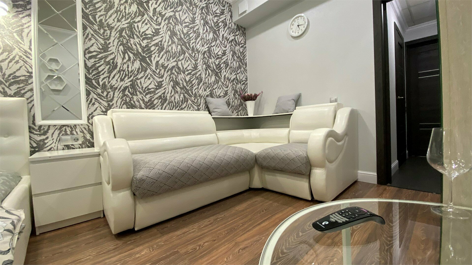 Двухместный люкс номер с ванной 1