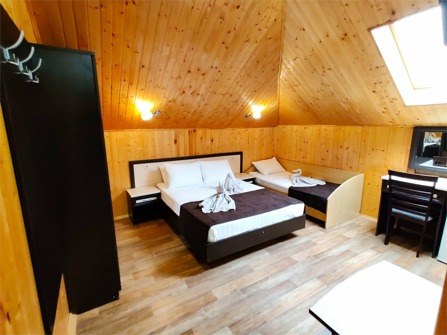 3-х местный номер Classic на мансарде