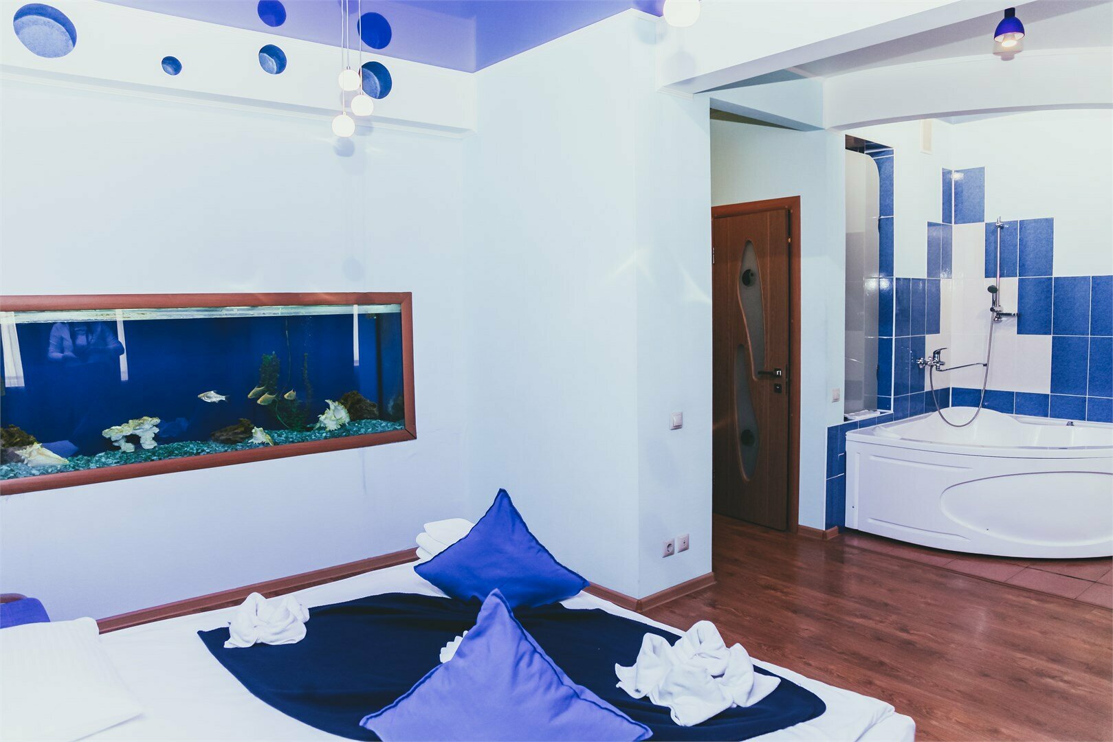 Aqua Deluxe с джакузи