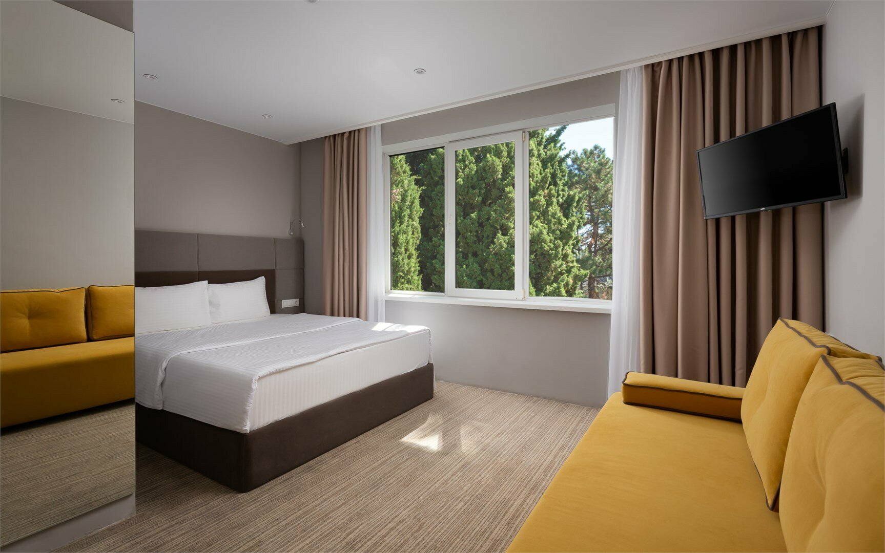 Стандарт+ с диваном