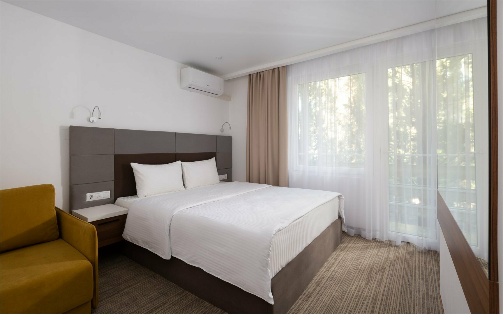 Стандарт с балконом