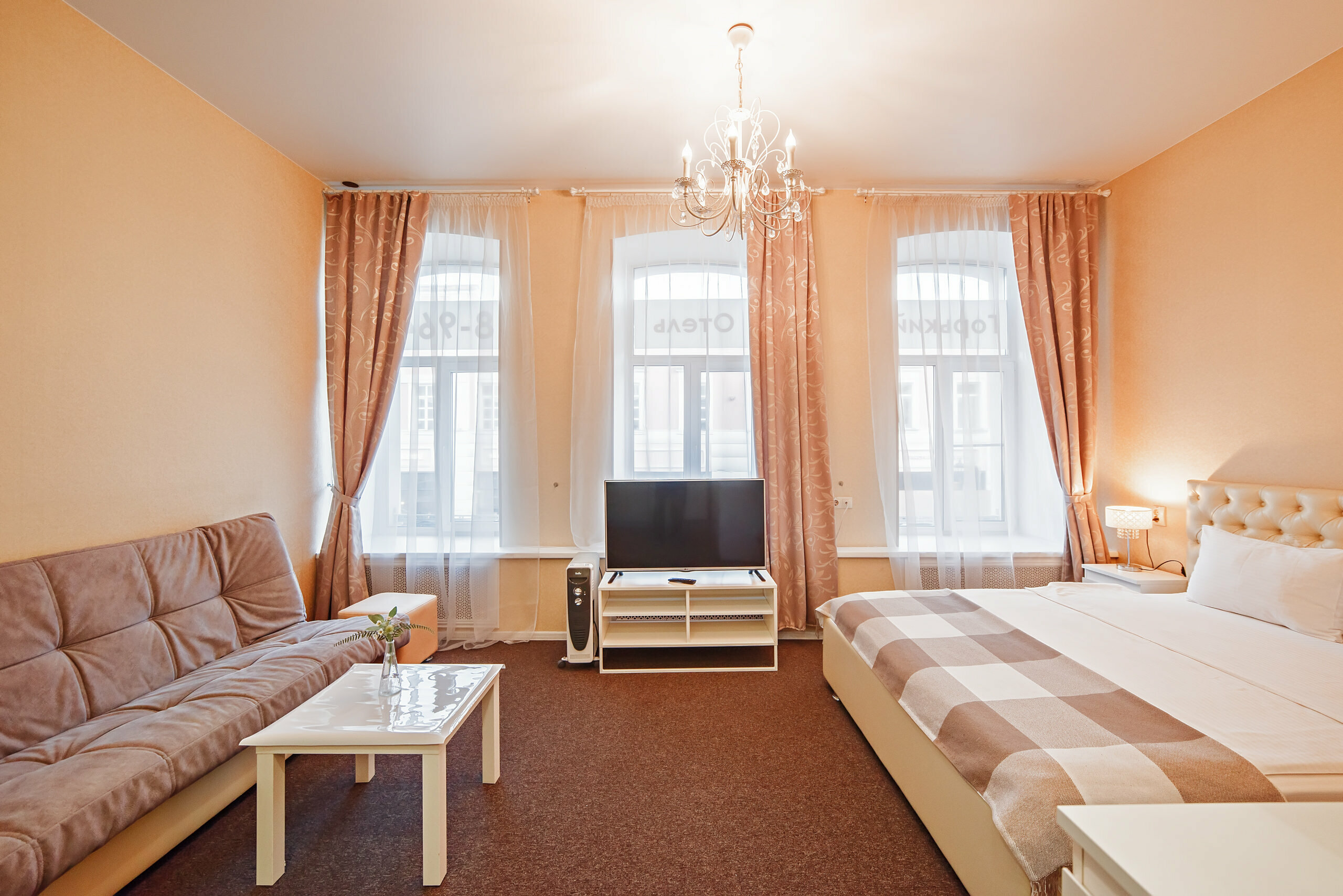 Улучшенный двухместный номер с 1 кроватью