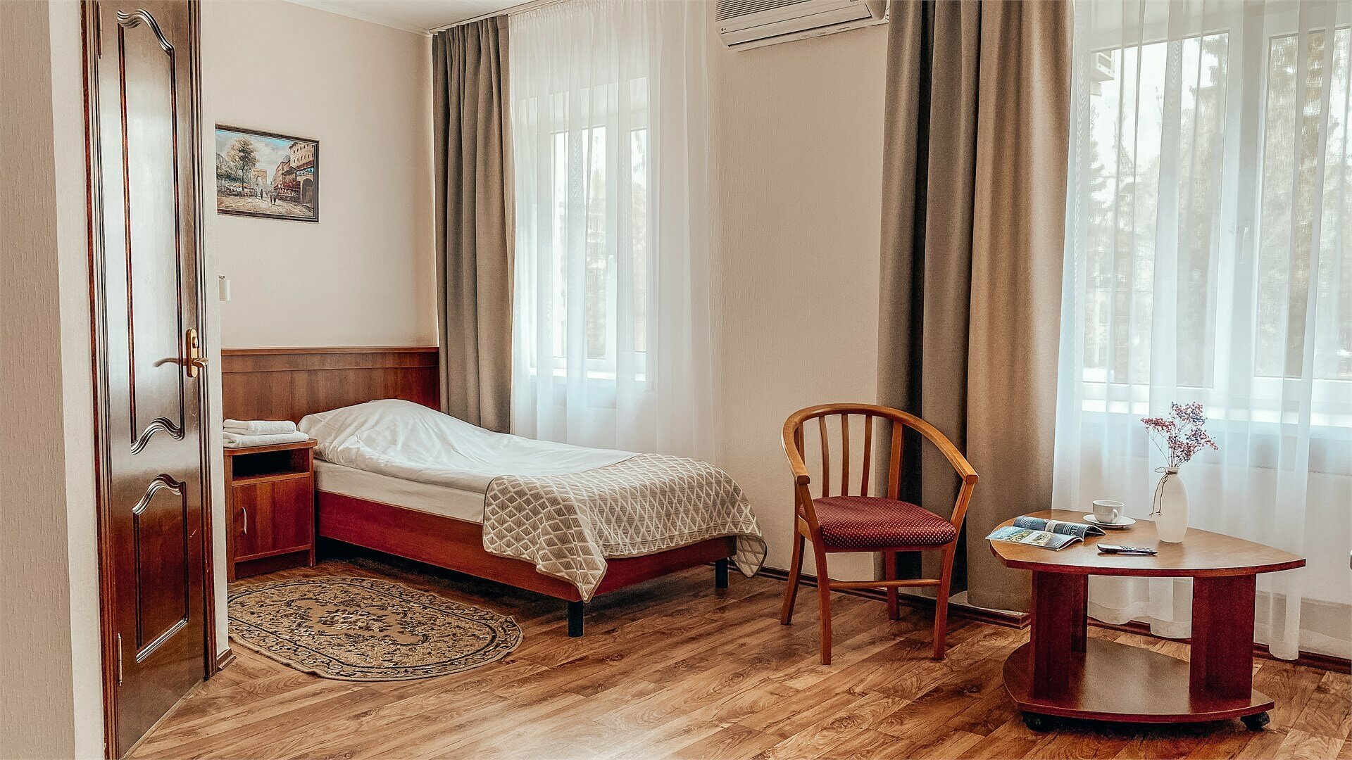 Улучшенный одноместный первой категории