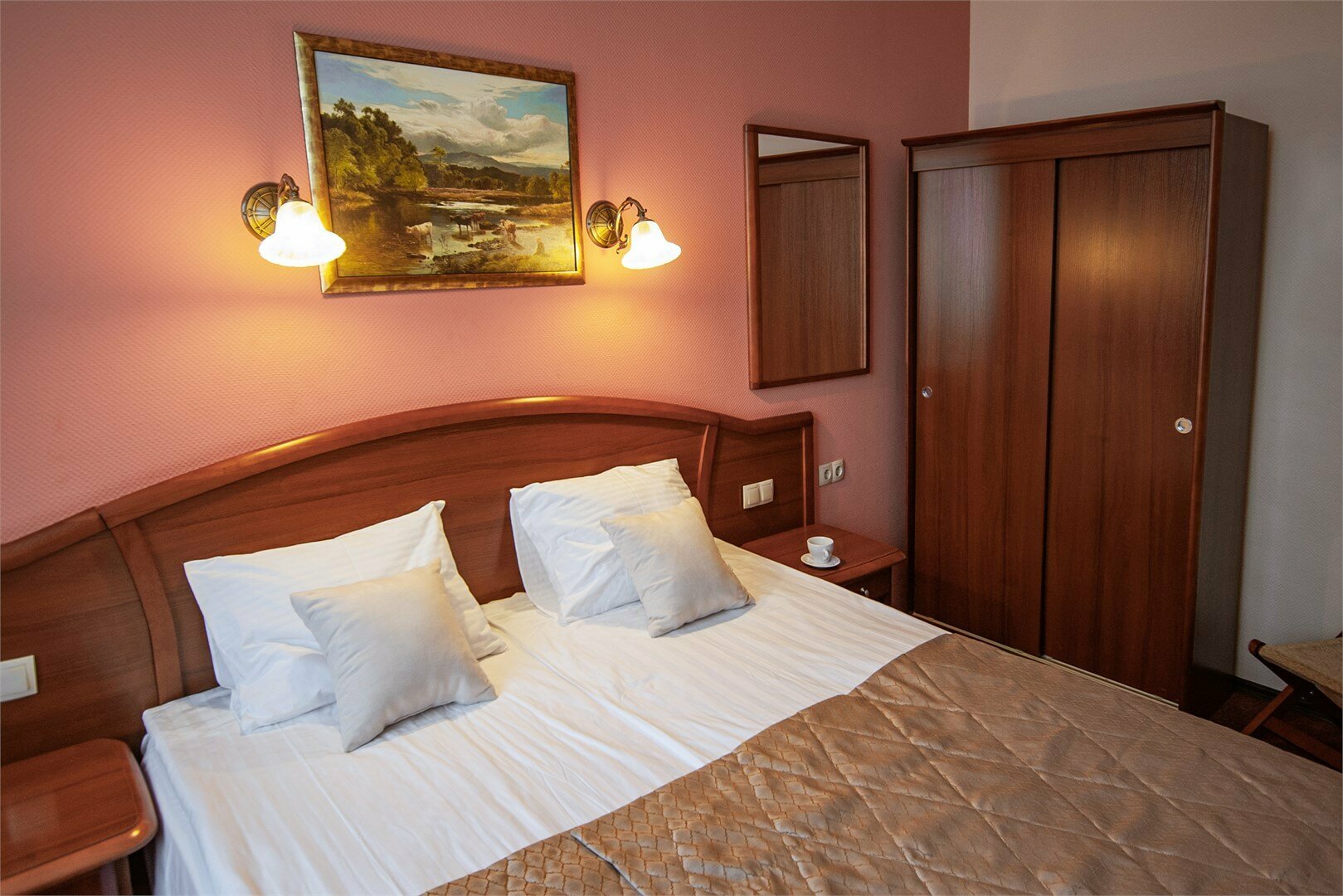 Первая категория: Twin/Double