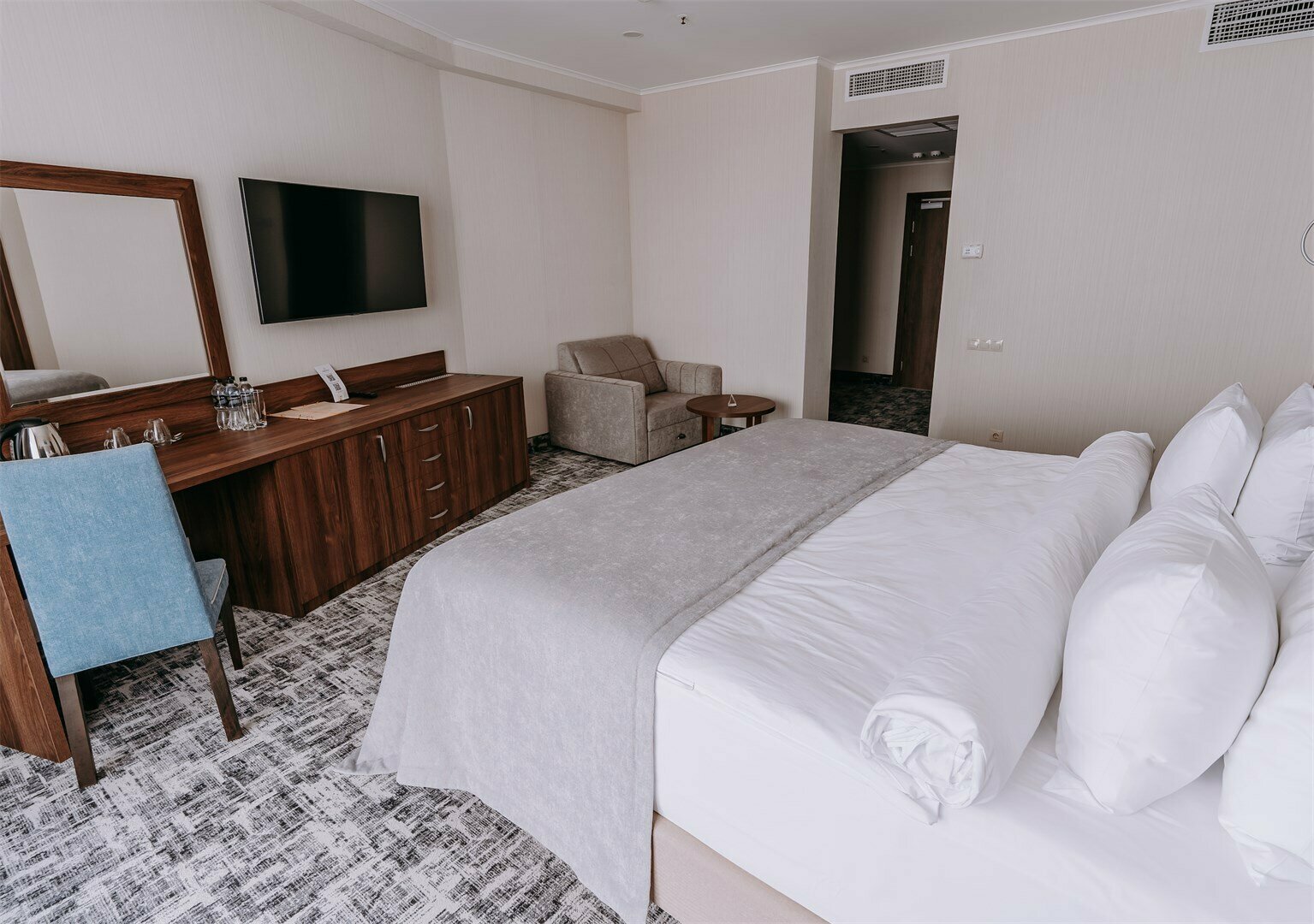 Стандарт с видом на город DBL