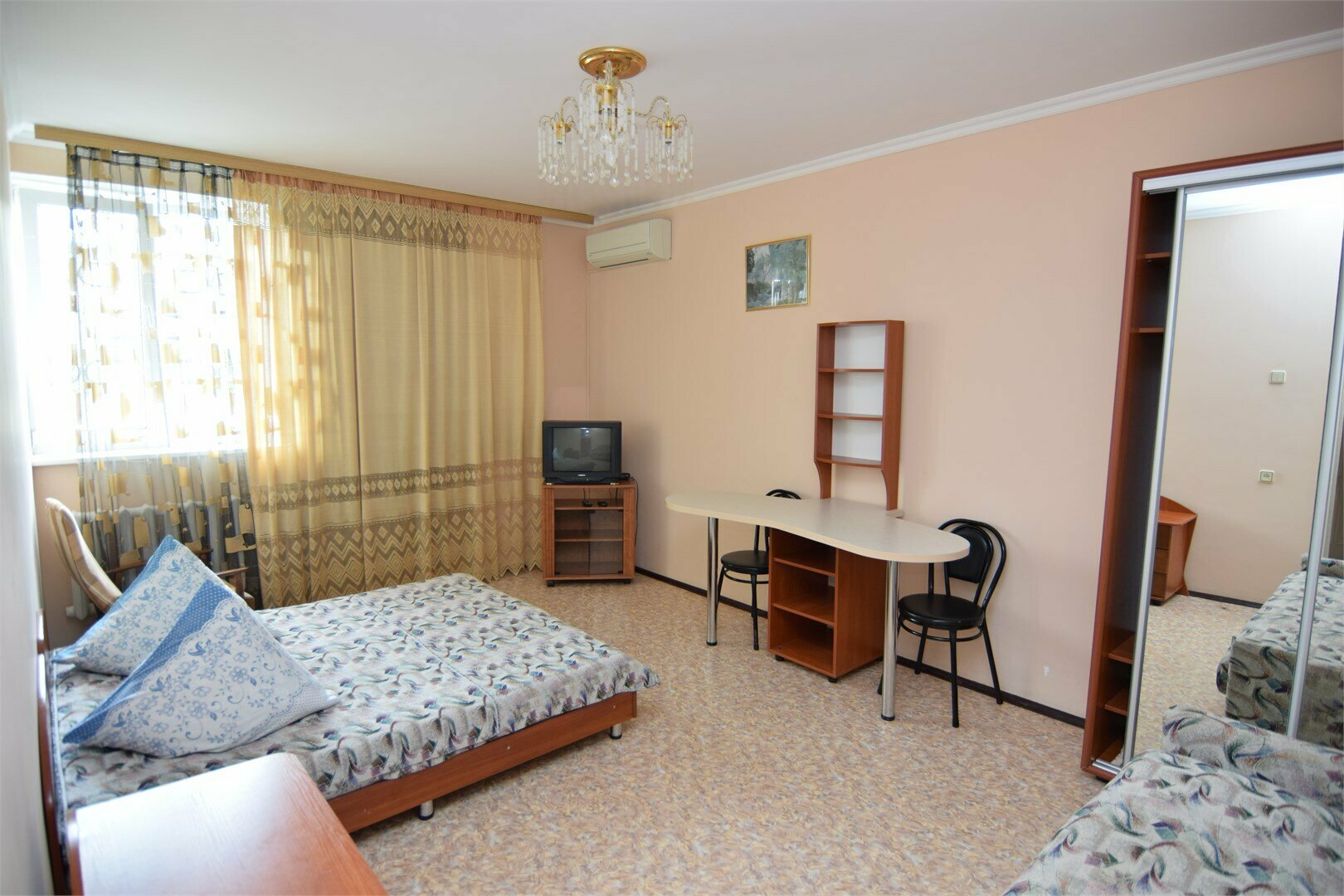 апартаменты трёхкомнатные (тип 1)