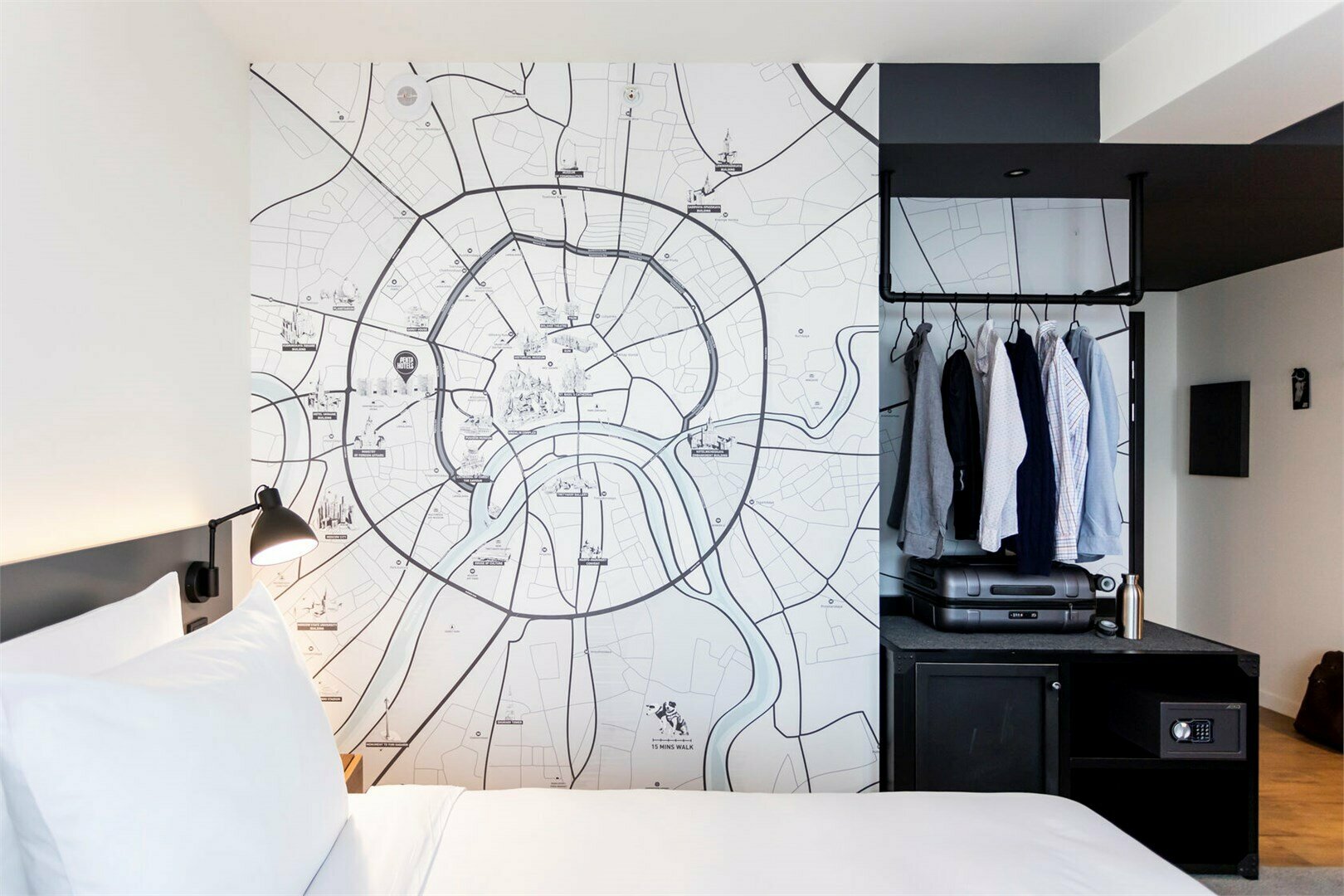 Penta Стандарт, Высокий этаж c двуспальной кроватью