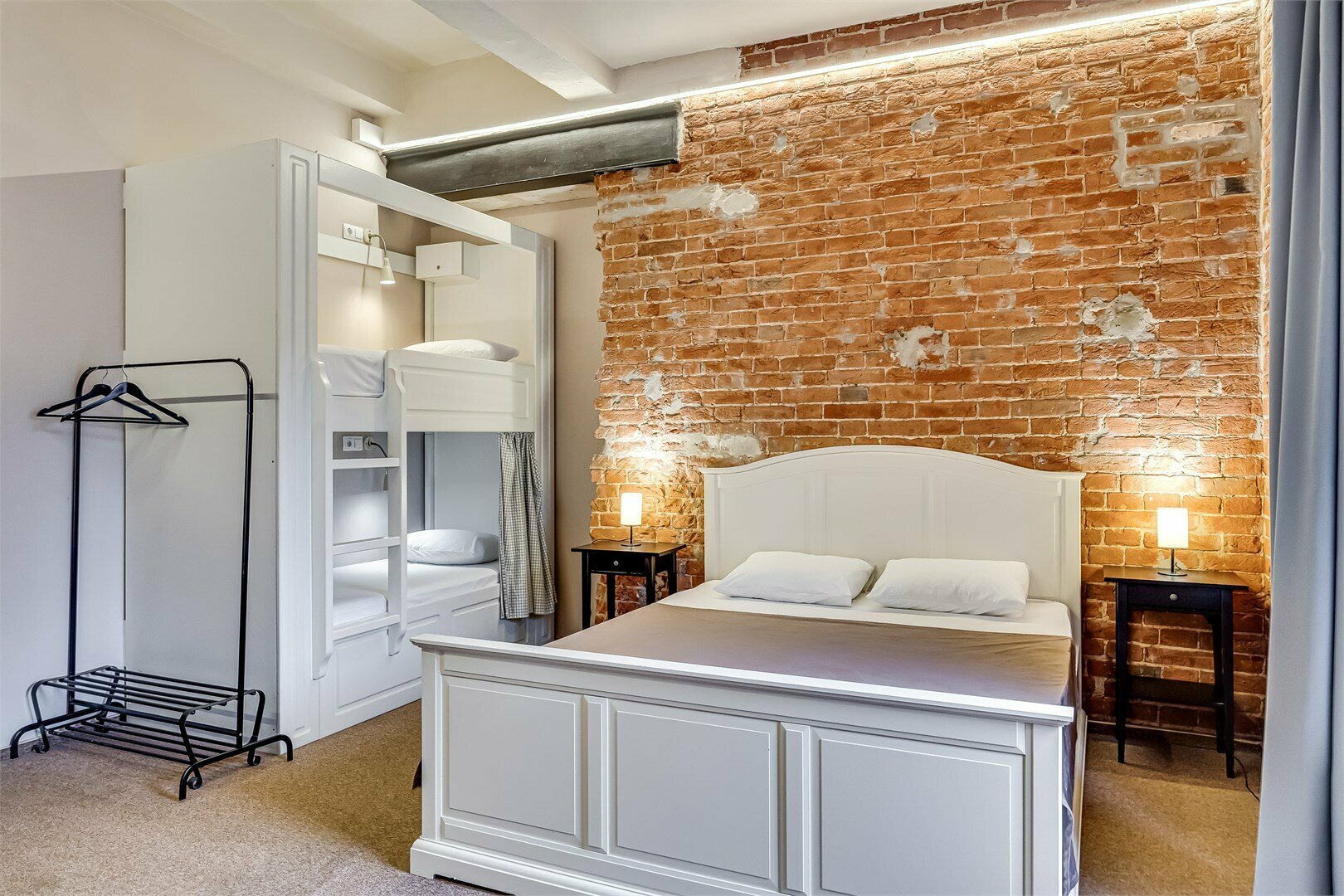 Семейный с собственной ванной комнатой