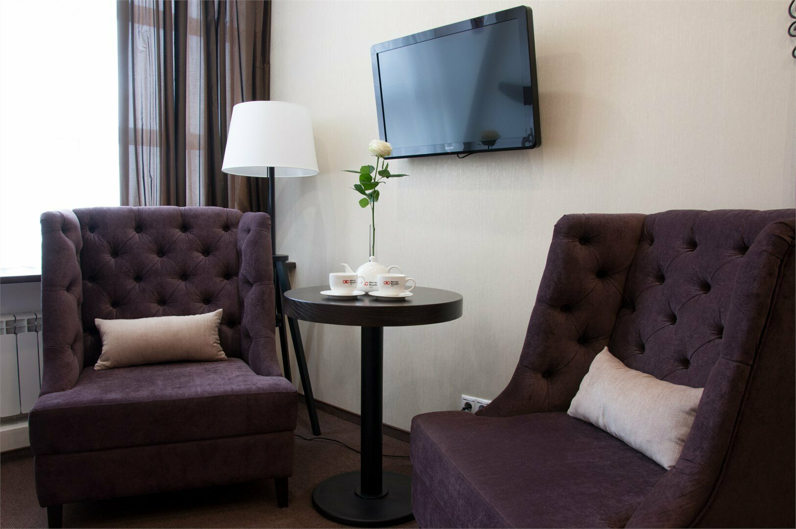 КОМФОРТ с кроватью King-size