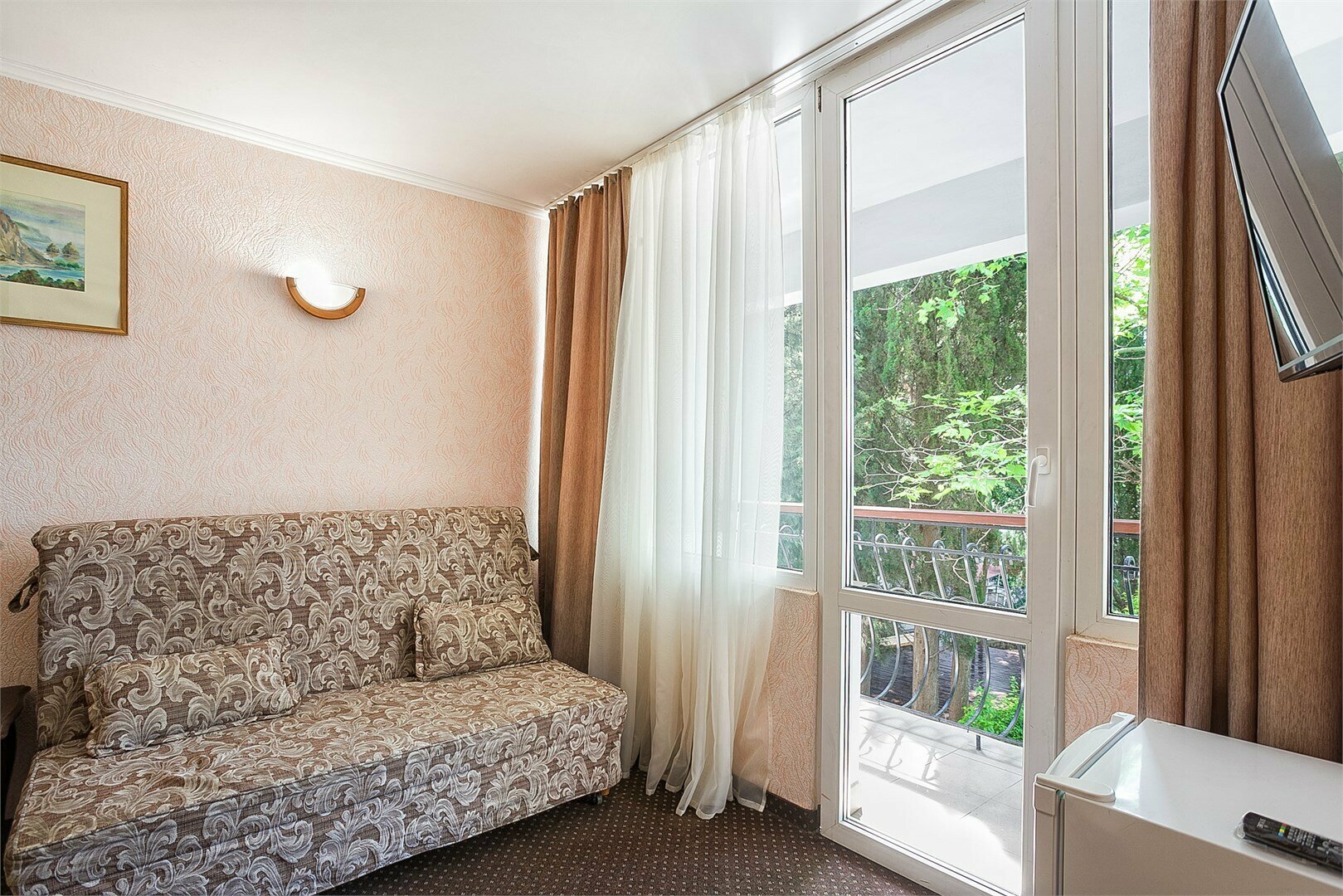 Стандарт Семейный 2-х комнатный (юг + балкон)