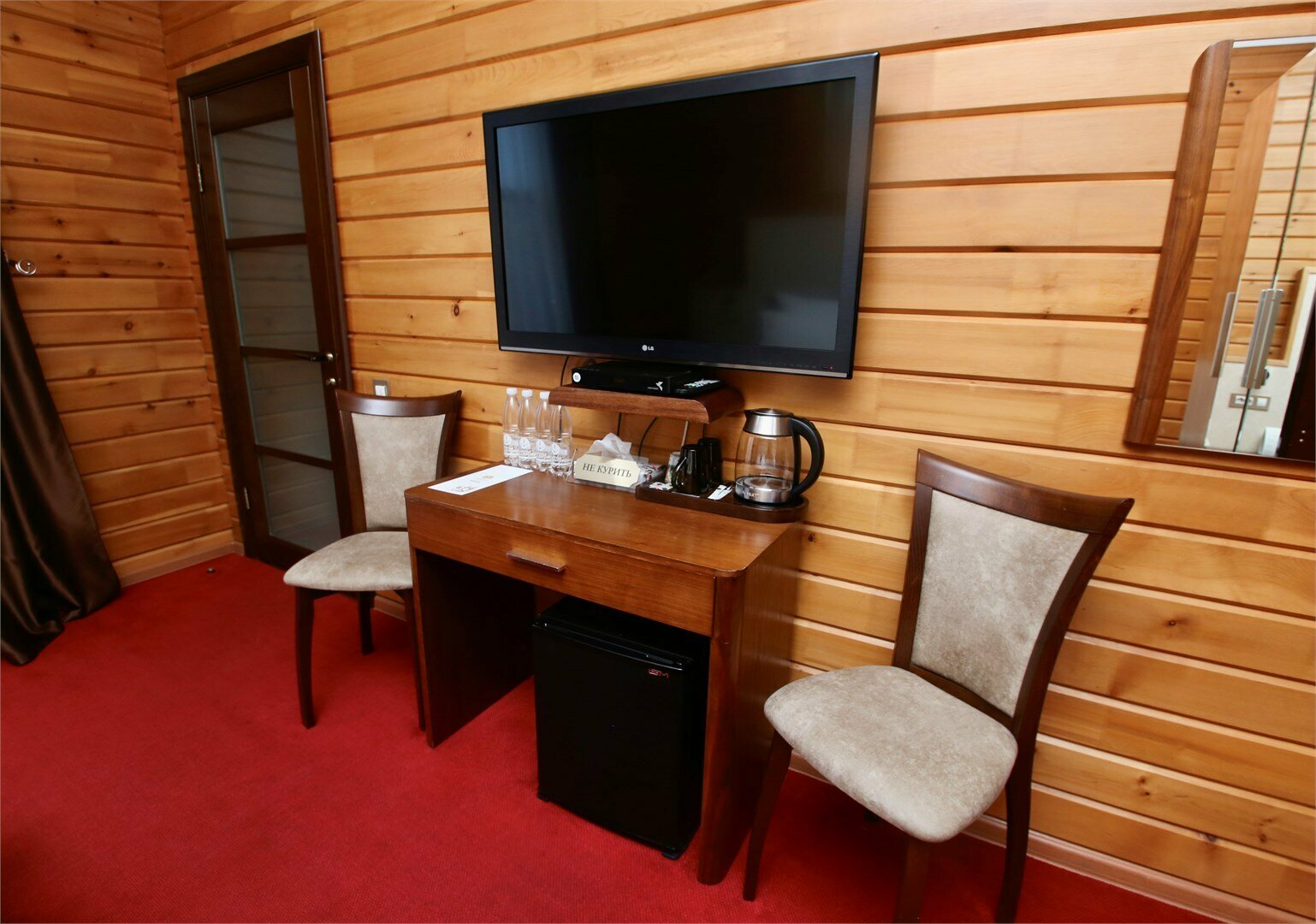 Улучшенный двухместный номер с 1 кроватью