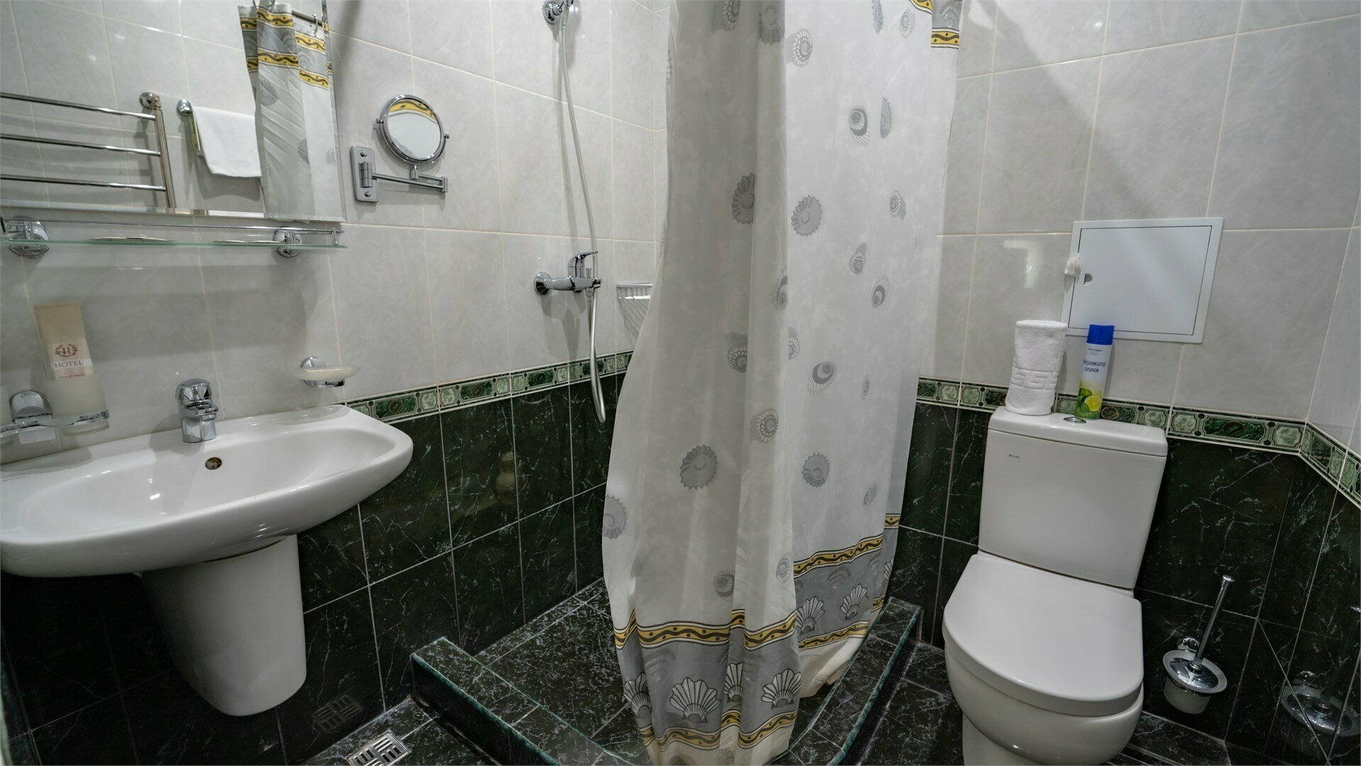 Джуниор Сьюит (Полулюкс)