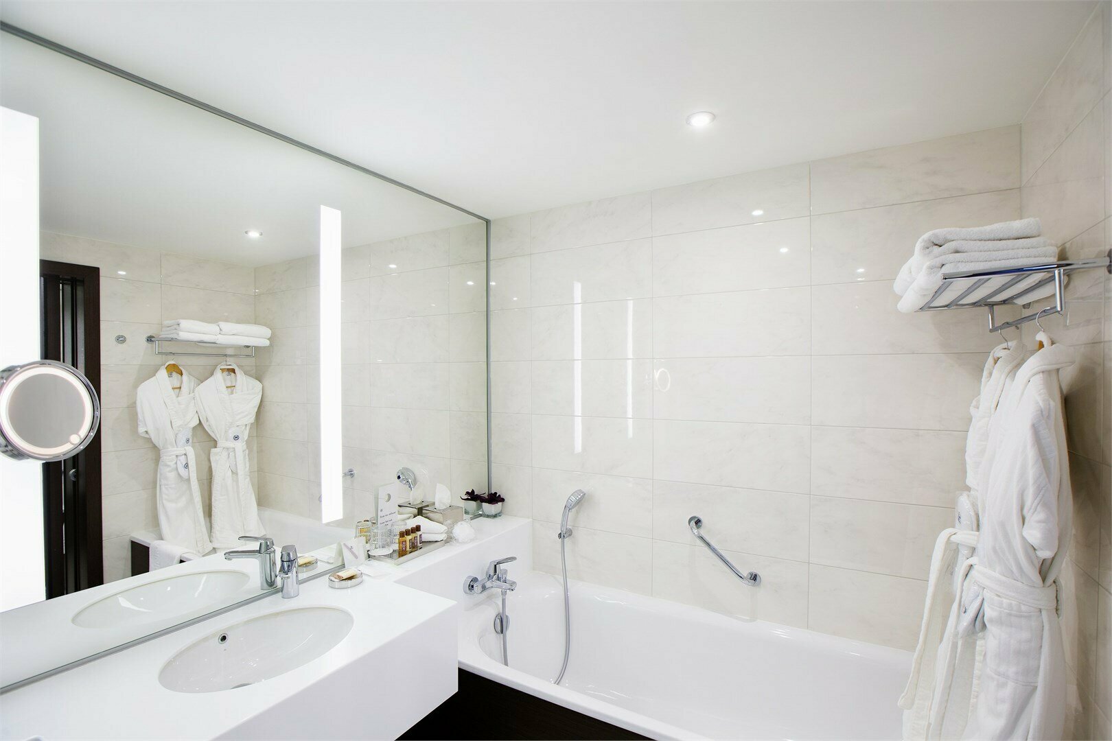 Делюкс с двумя раздельными кроватями