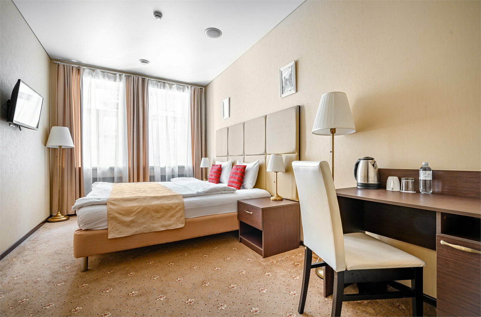 Номер Комфорт с одной или двумя кроватями