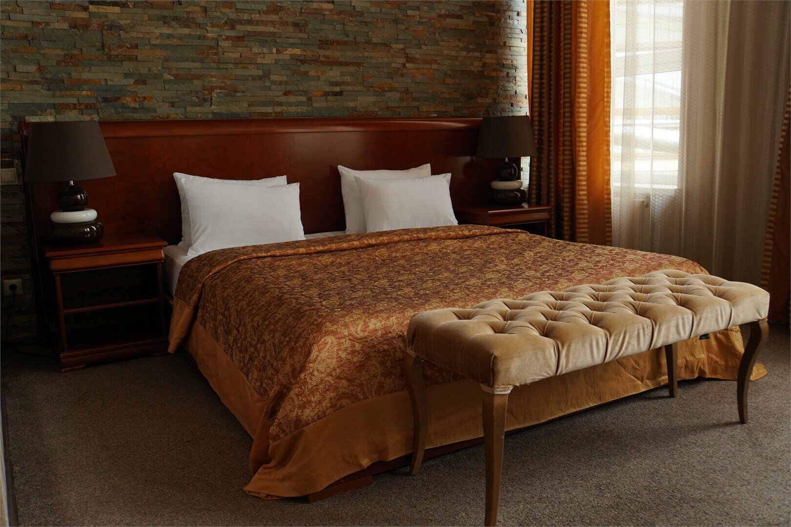 Люкс с кроватью размера «king-size»