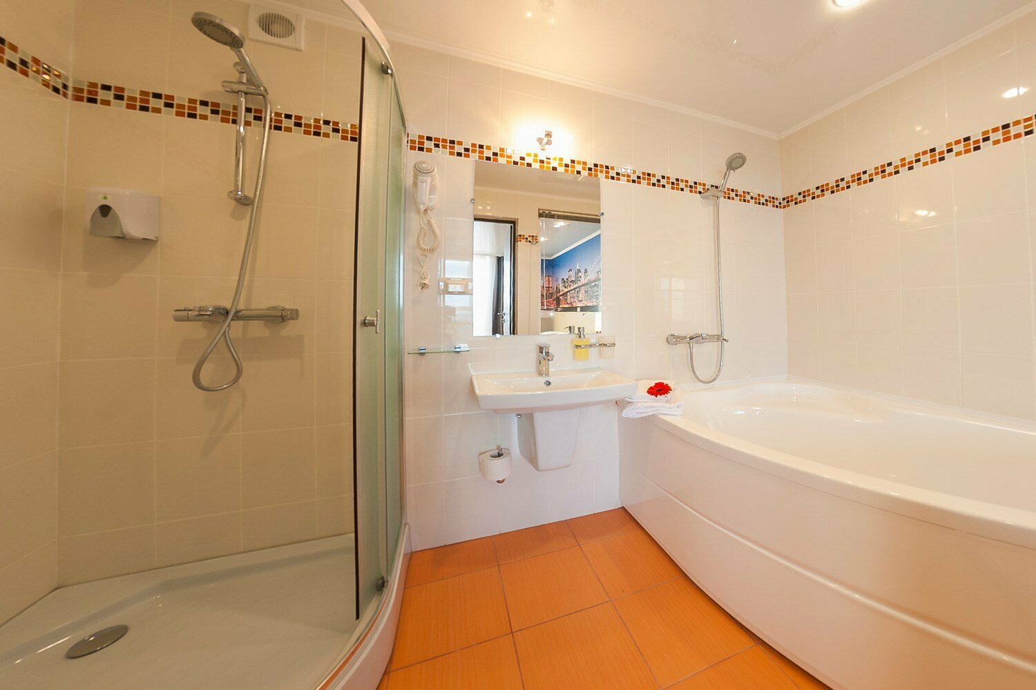 Улучшенный номер с кроватью размера «king-size» или 2 отдельными кроватями