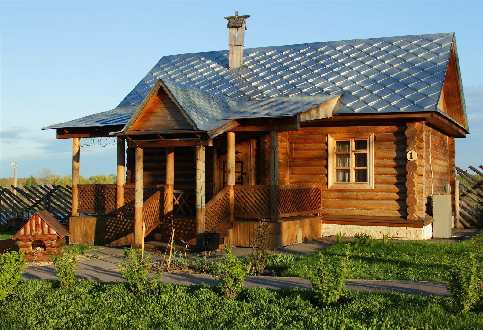 «Апартамент» № 4, 5