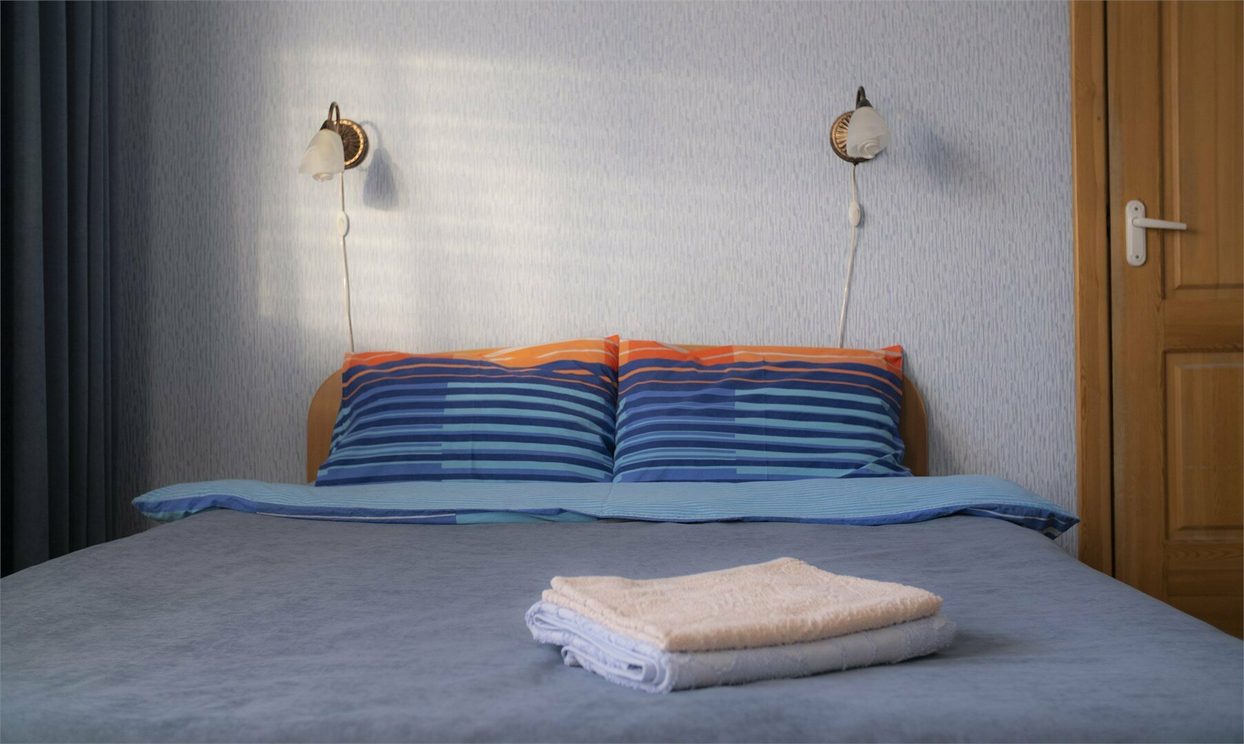 Стандарт с одной двуспальной кроватью и балконом (о/6)