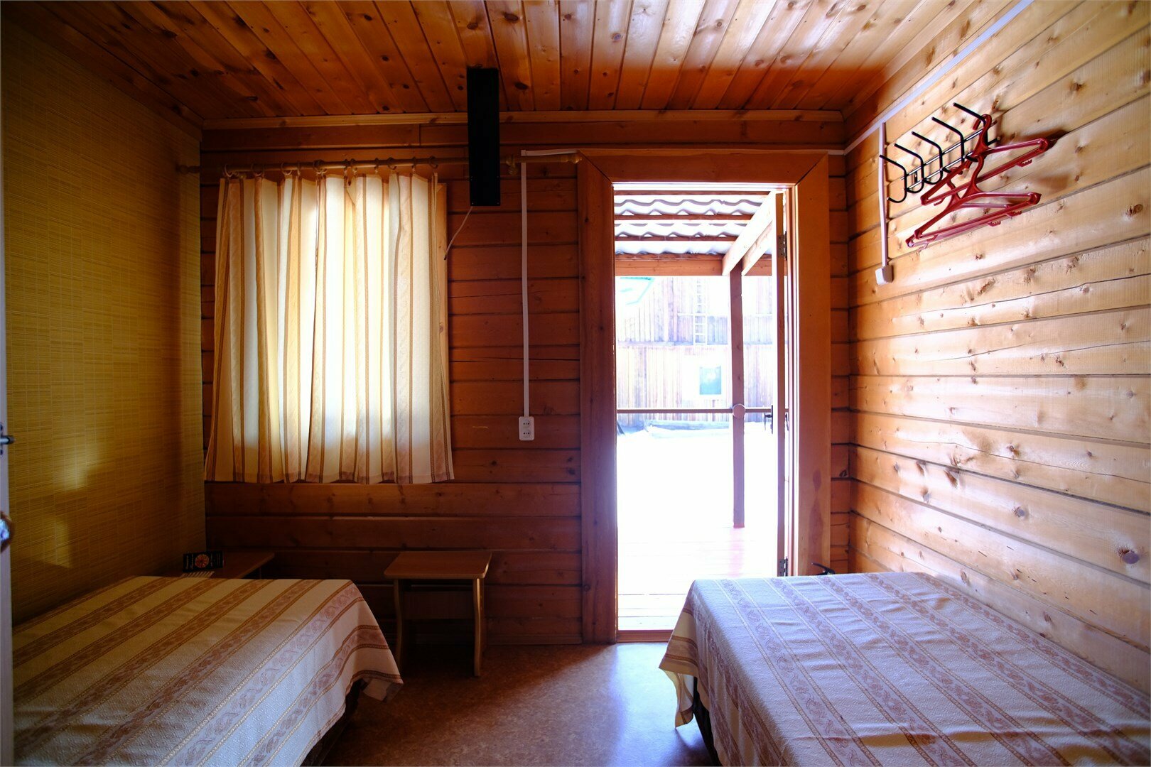 Стандарт с двумя односпальными кроватями (2 / 3,4,5,7)