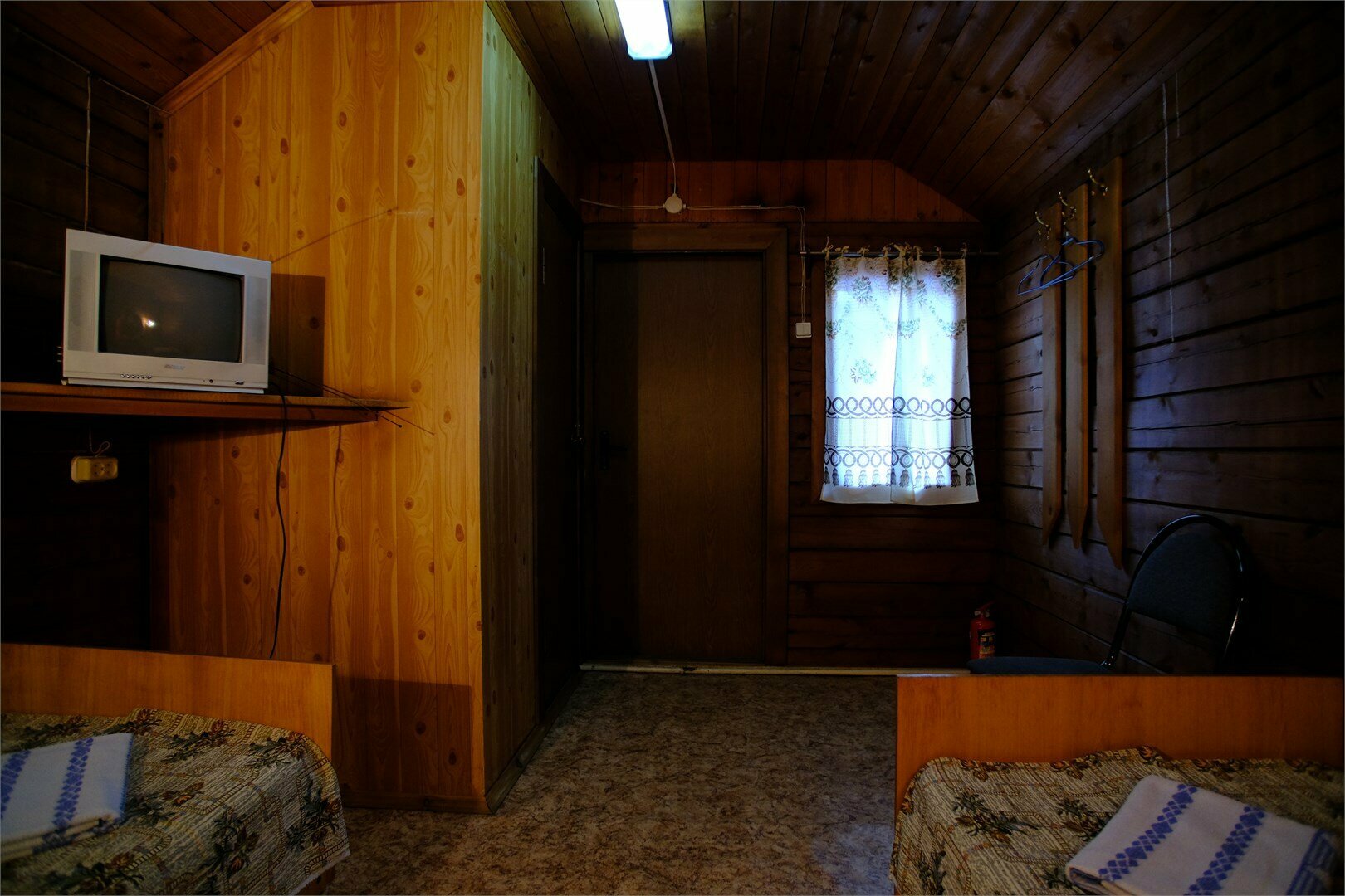 Стандарт 2 категории с двумя односпальными кроватями (1 / 1-8)