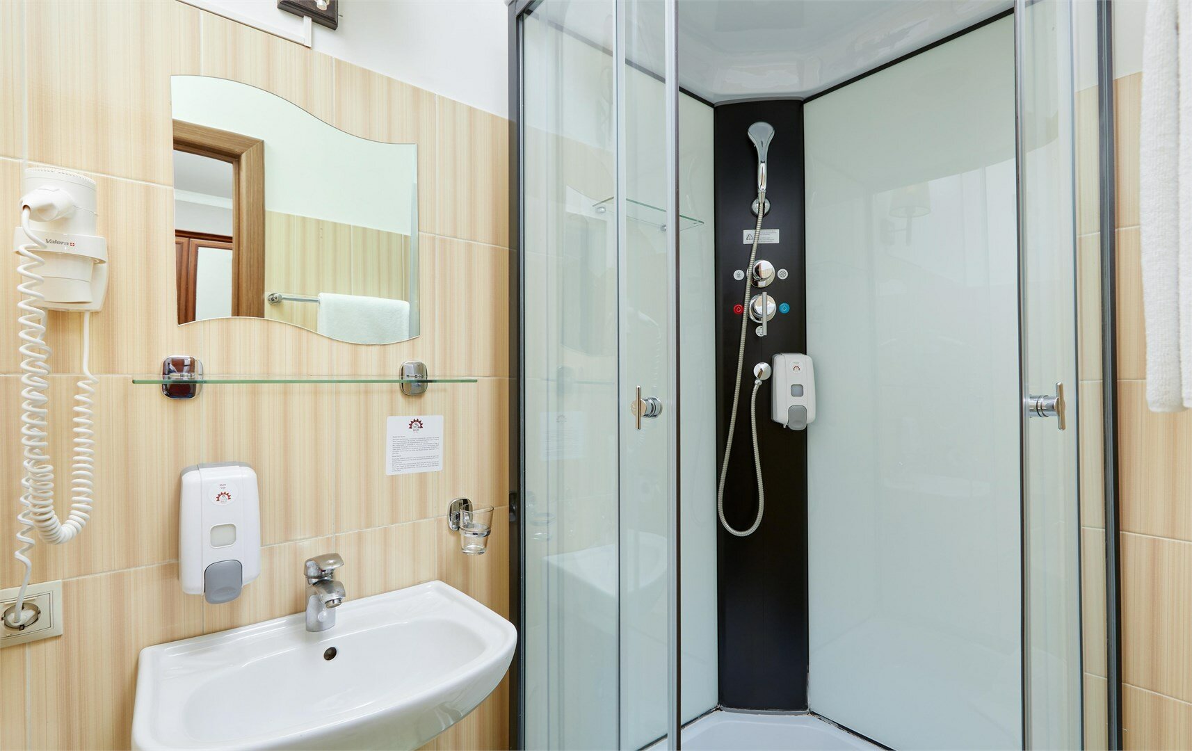 СУПЕРИОР С ВИДОМ НА КРЕМЛЬ