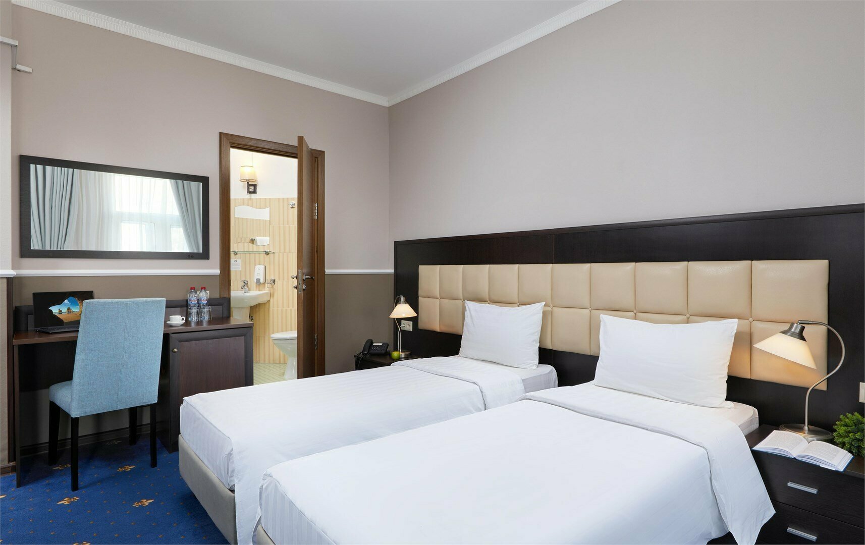 Двухместный номер с 2 отдельными кроватями