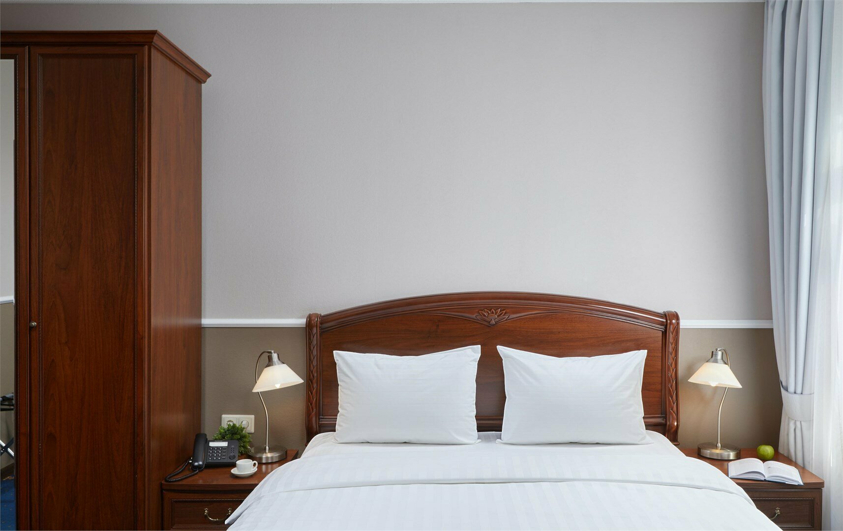 СТАНДАРТ С ВИДОМ НА КРЕМЛЬ