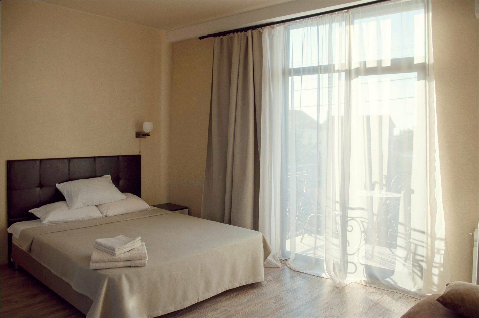 Люкс с балконом