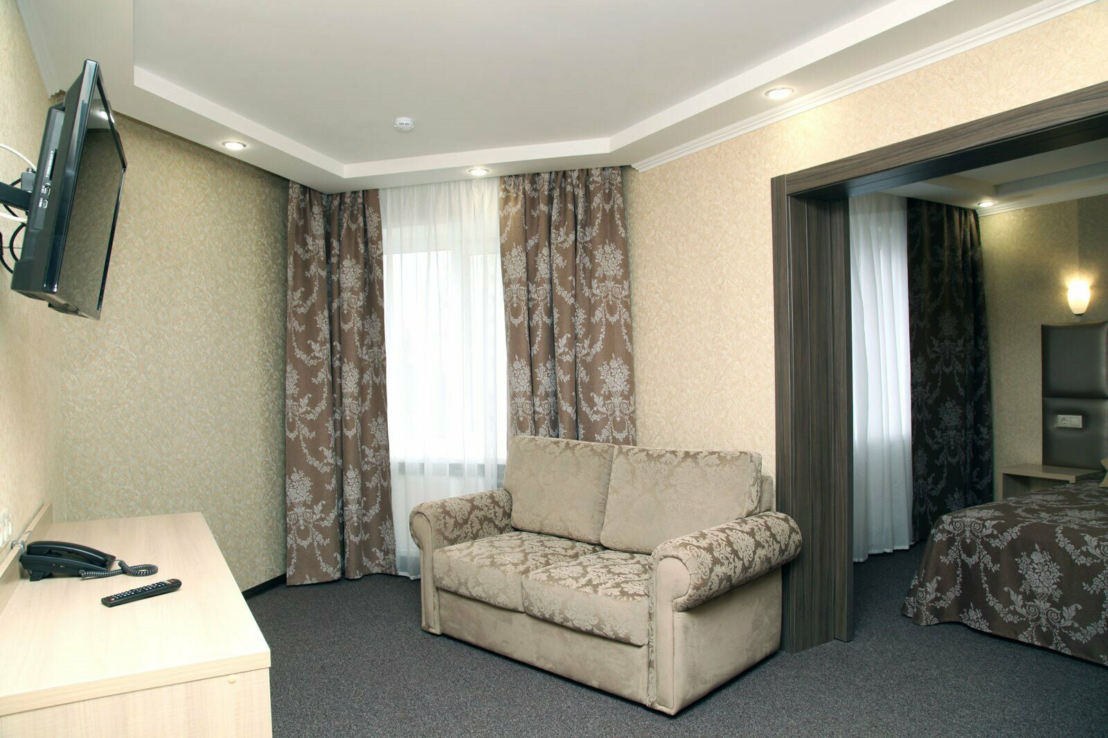 Двухкомнатный люксЪ