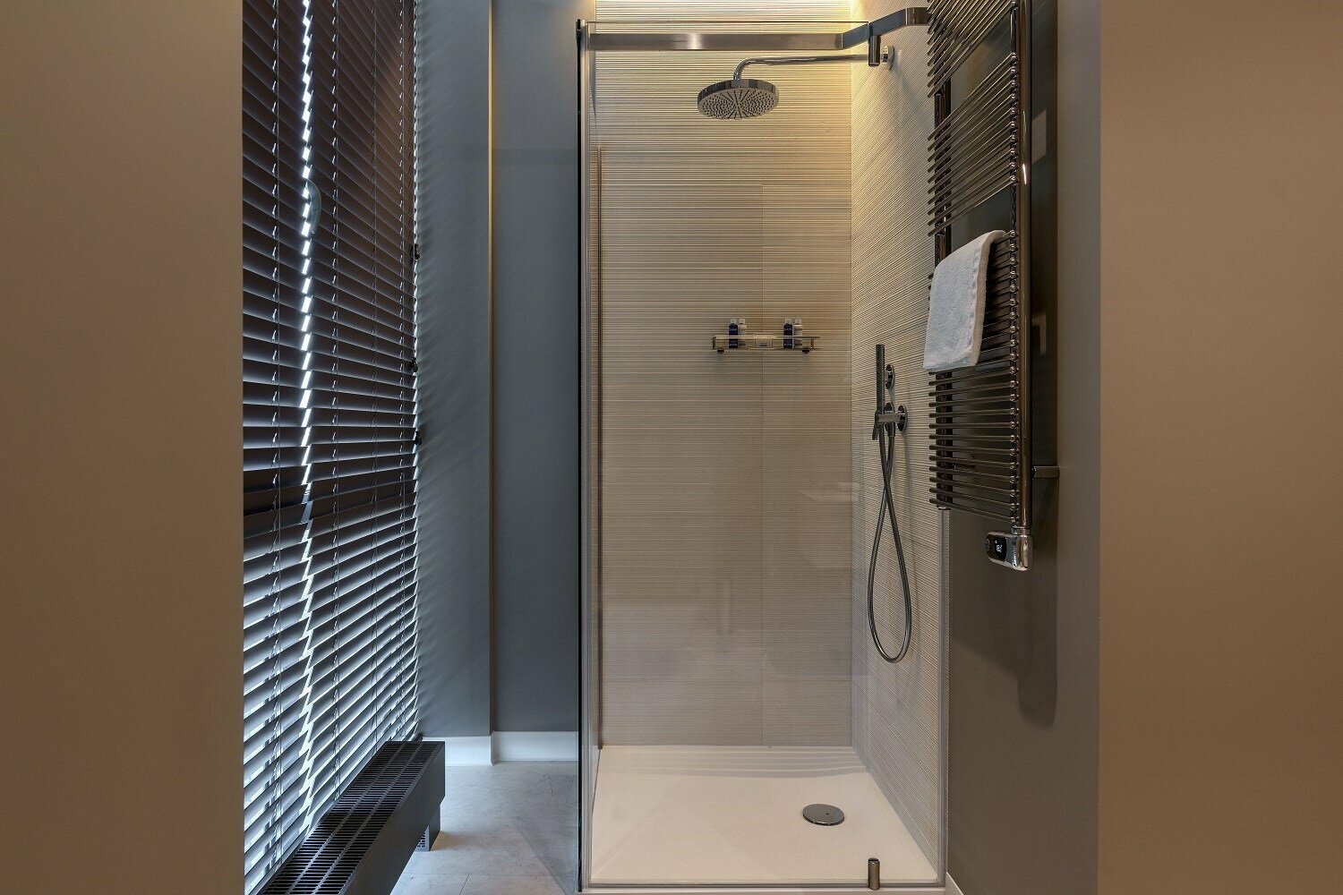 БИЗНЕС СЮИТ