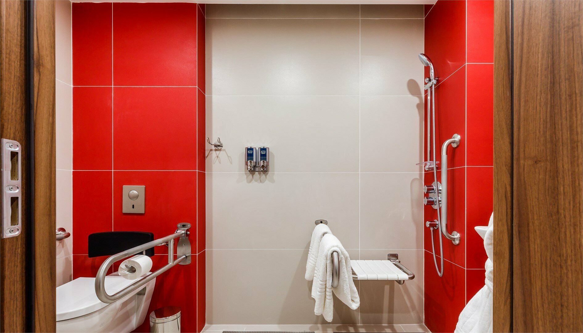 Superior King для маломобильной группы населения