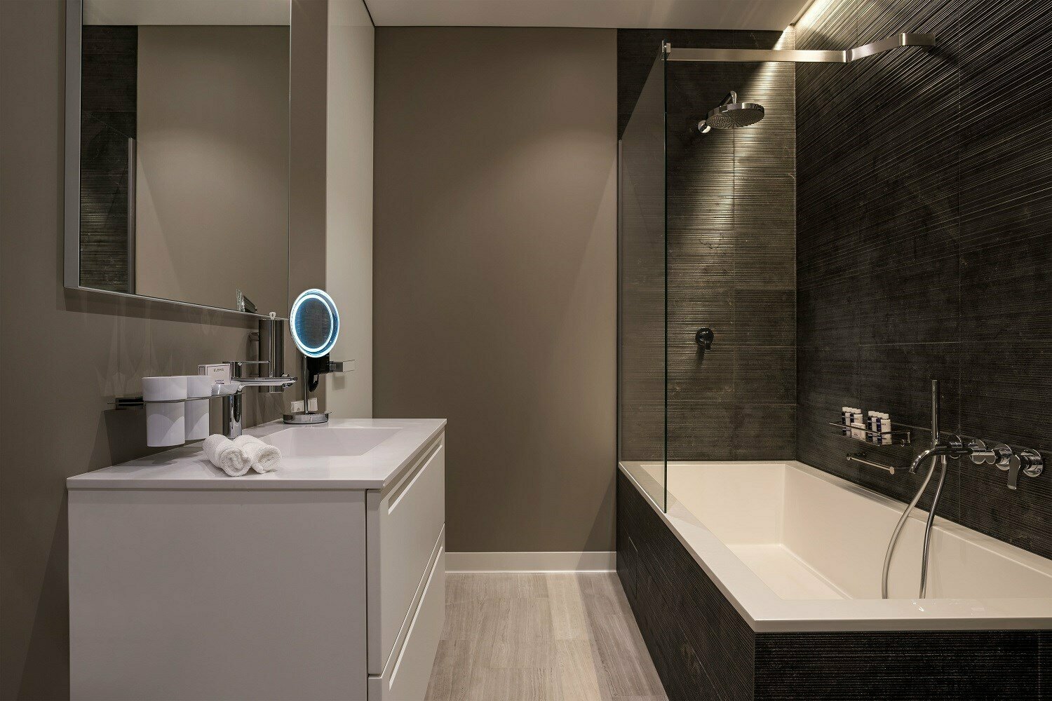 БИЗНЕС СЮИТ