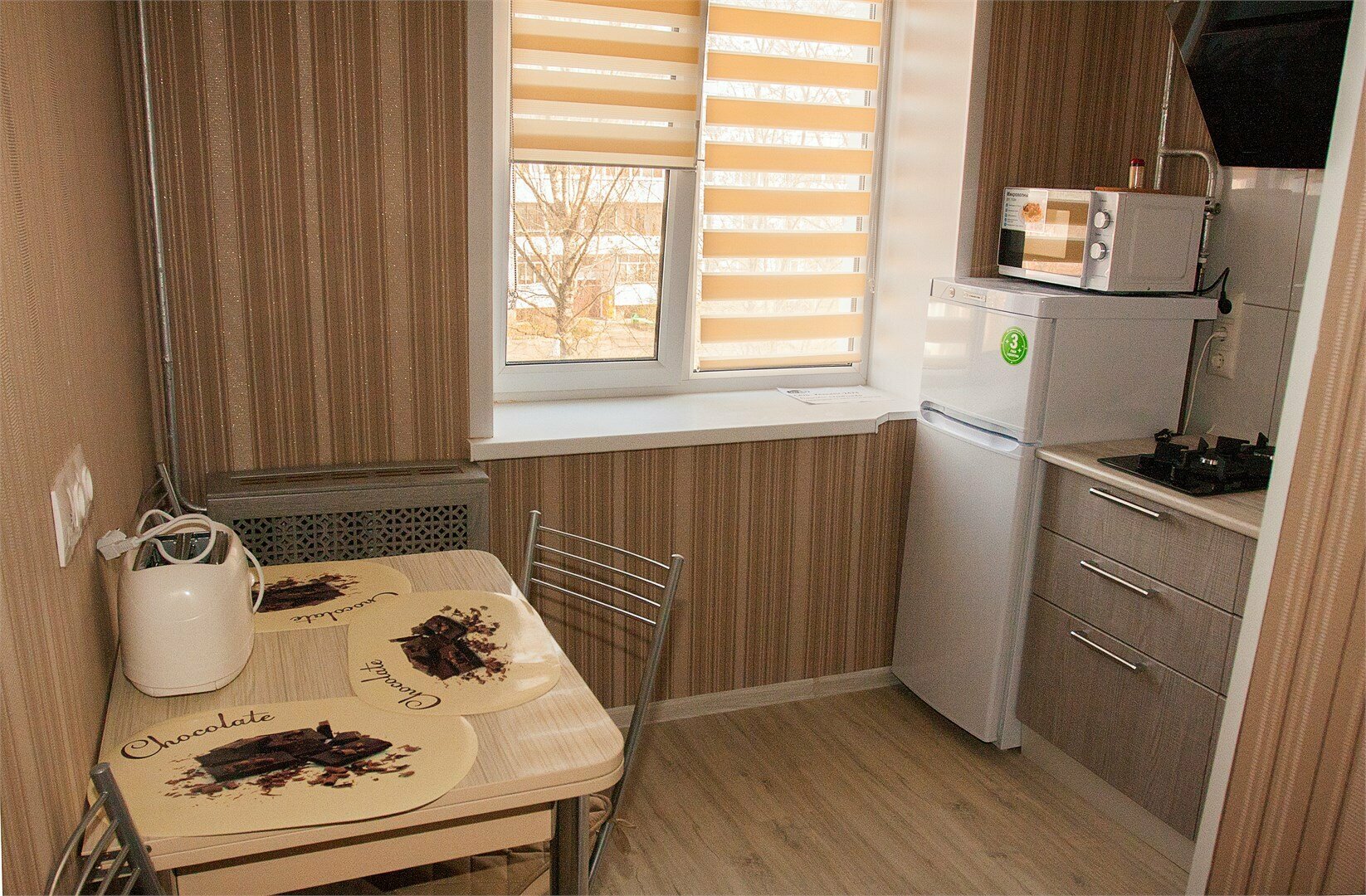 №1. 2-комнатные апартаменты с 1 спальней и залом