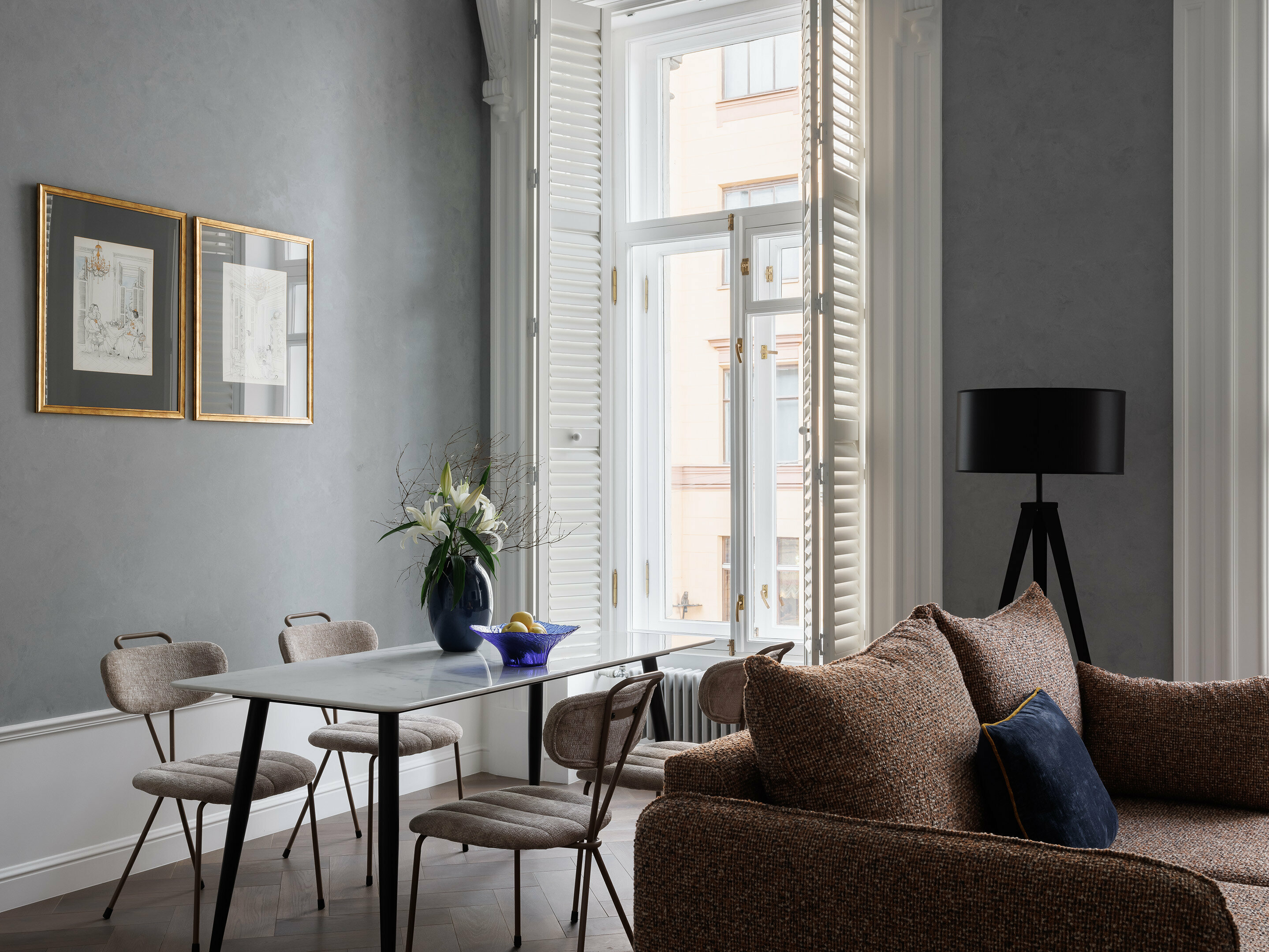 Двухуровневый люкс с видом на Невский проспект или Садовую улицу