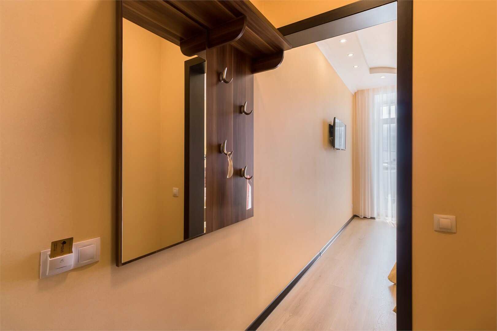 Двухместный номер с одной кроватью и балконом