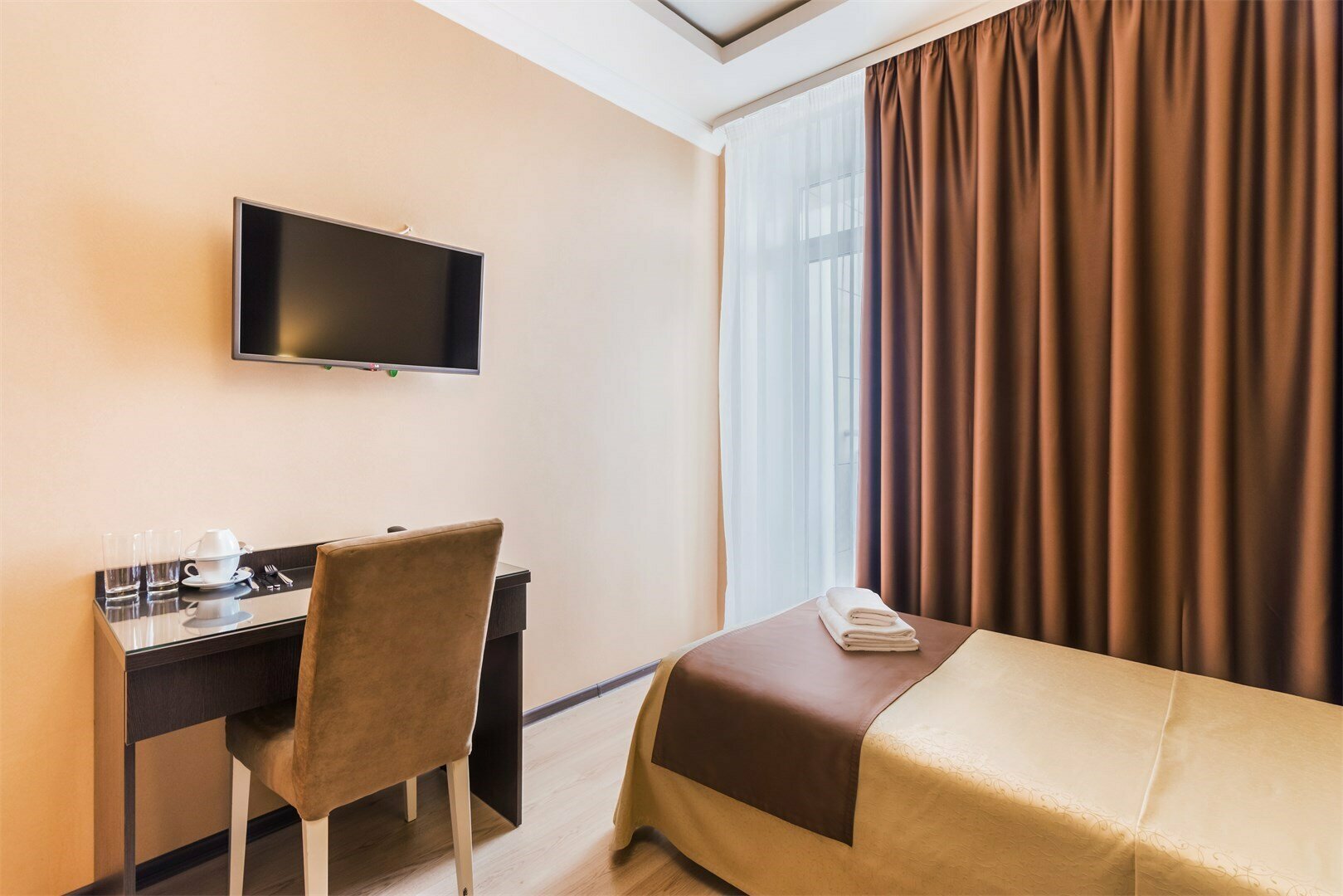 Двухместный номер с двумя кроватями, балконом и видом на парк