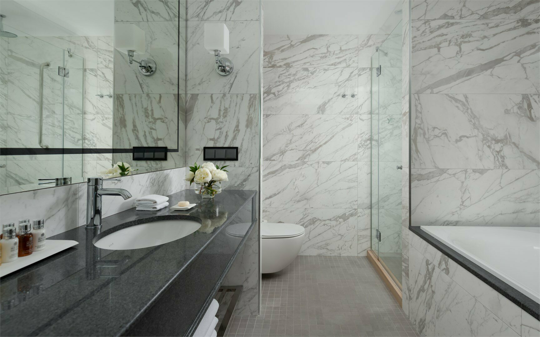 KING ONE BEDROOM SUITE