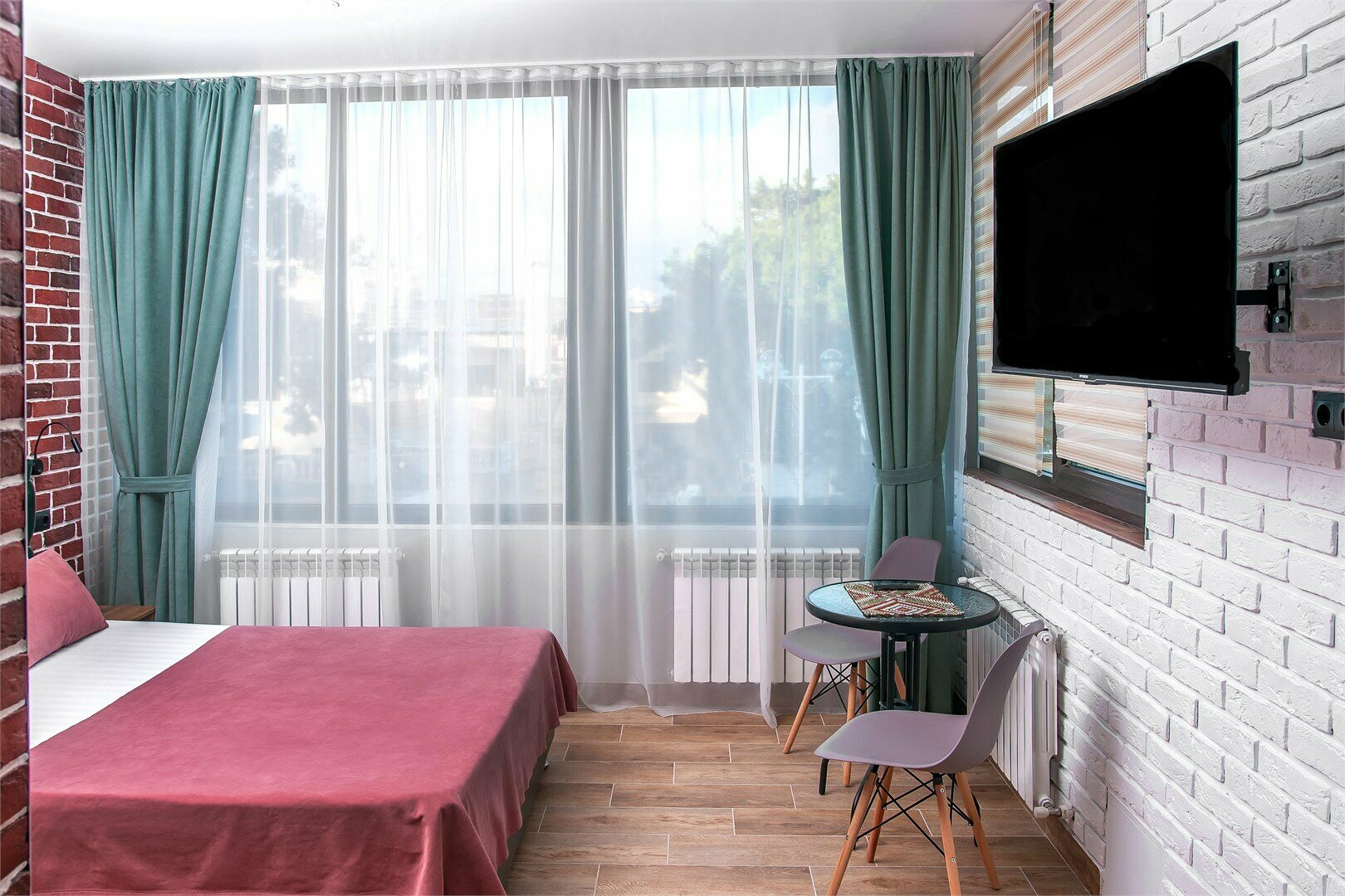 Номер Делюкс без балкона и видом на море