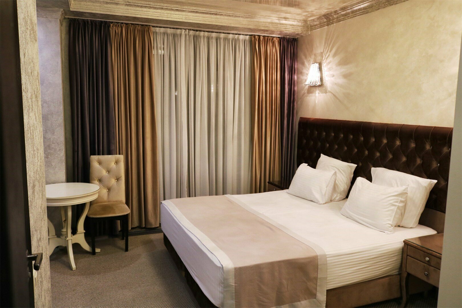 Улучшенный с балконом