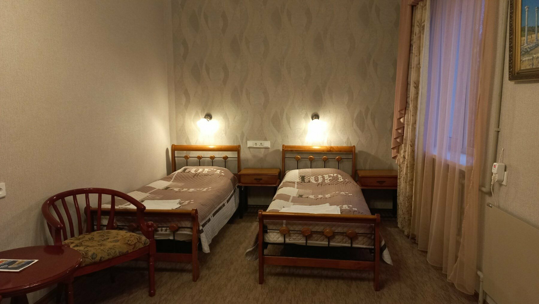 Улучшенный двухместный номер с 2 отдельными кроватями