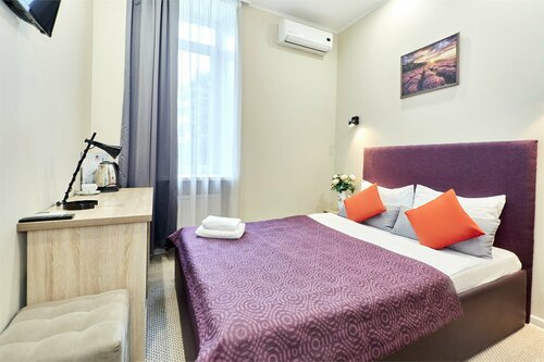 Небольшой уютный двухместный номер в Питер