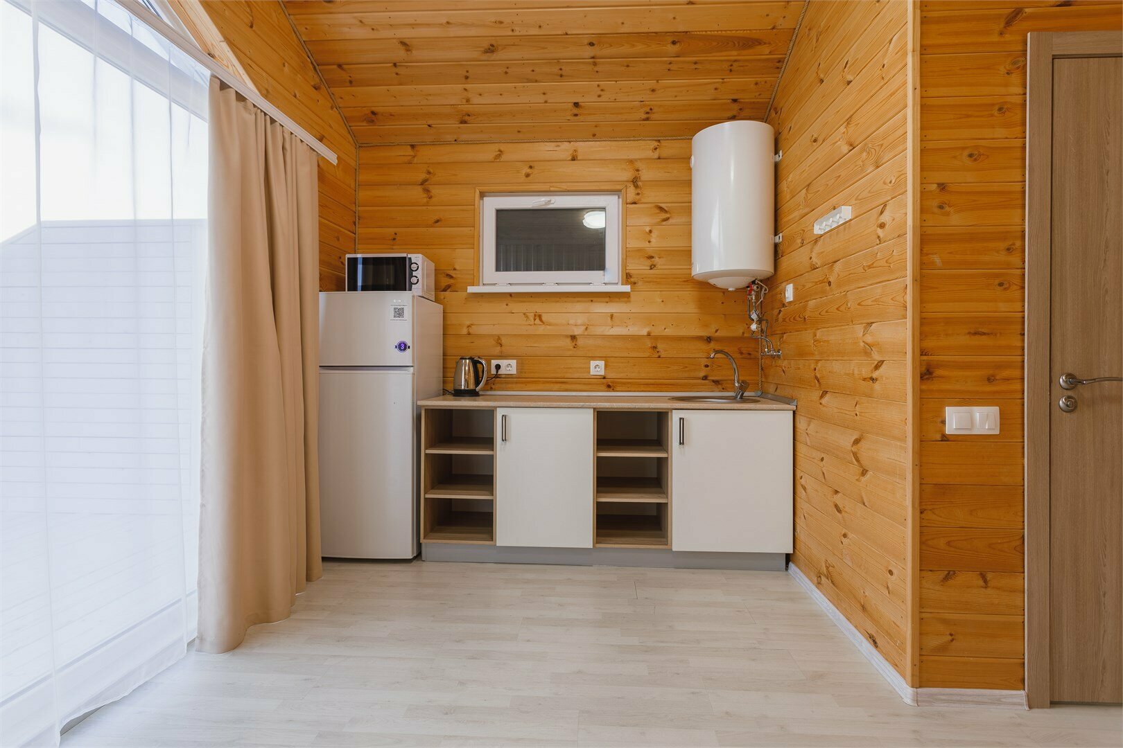 Дом с видом на территорию