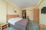 Трехместный номер в Room Hotel