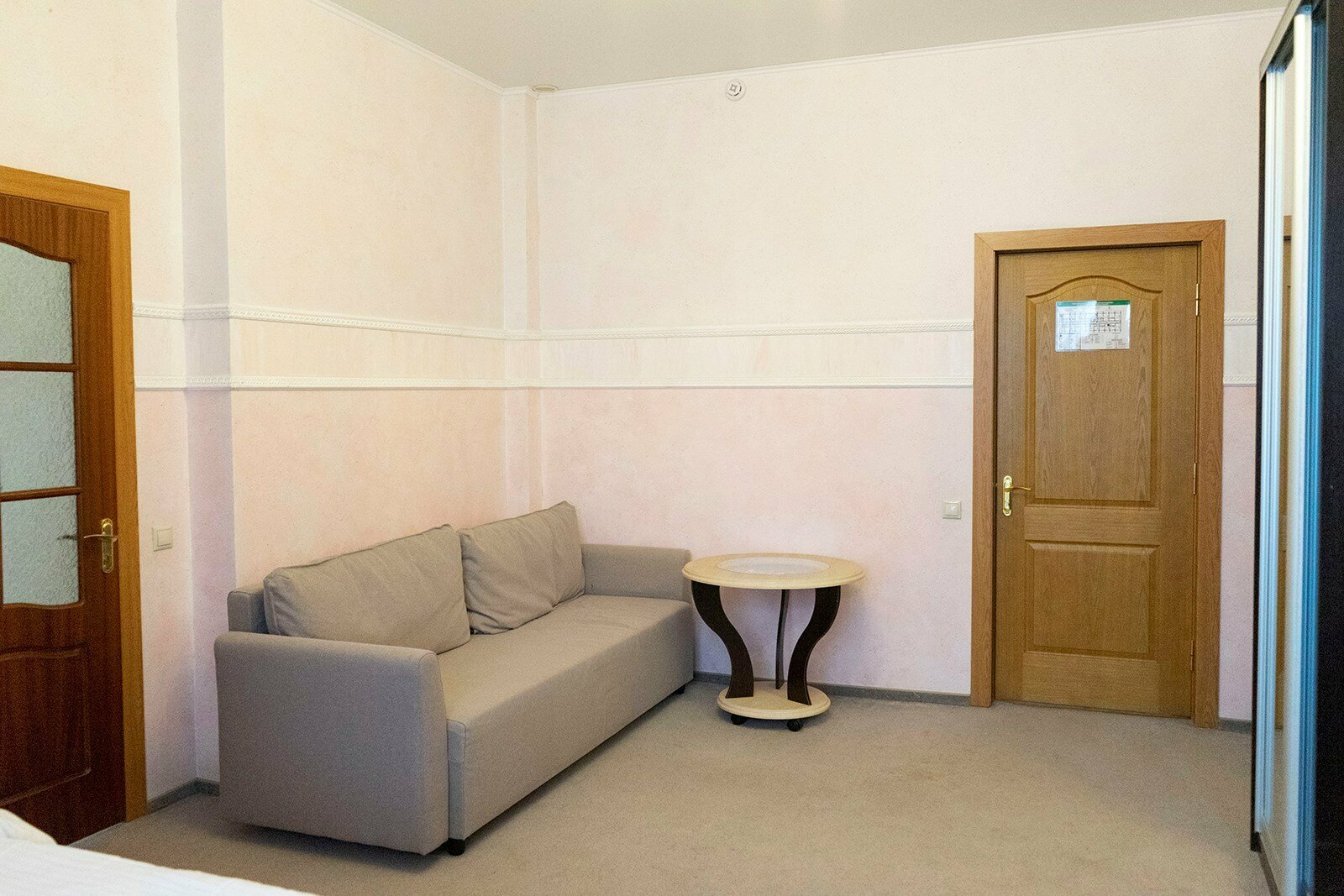 Джуниор Сюит