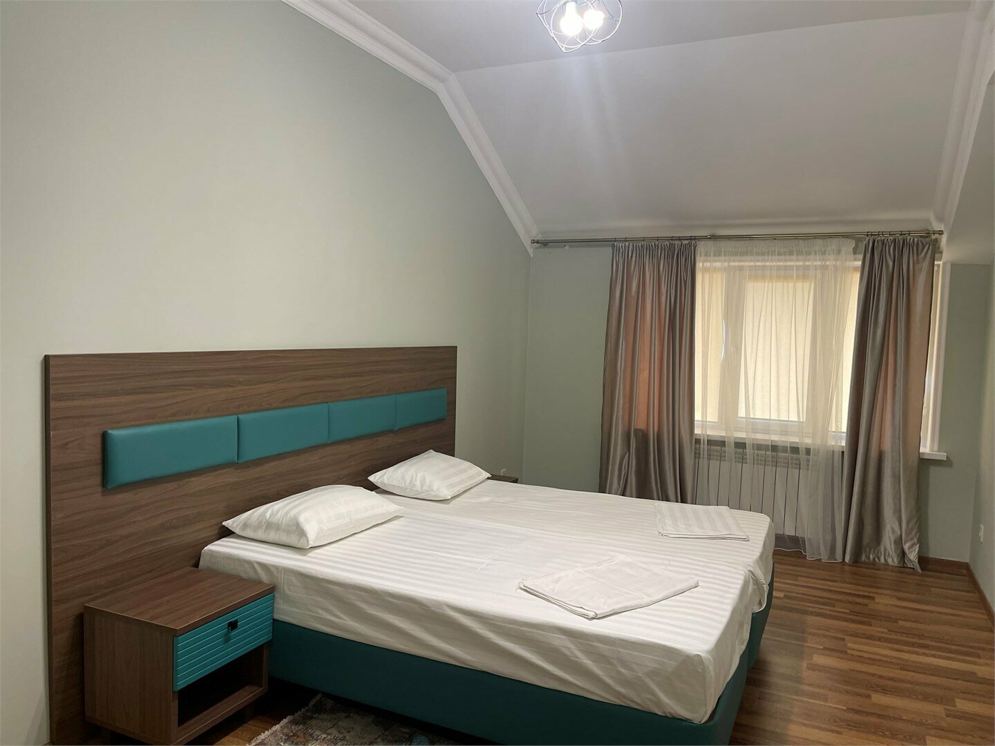 Трехкомнатный квартирного типа