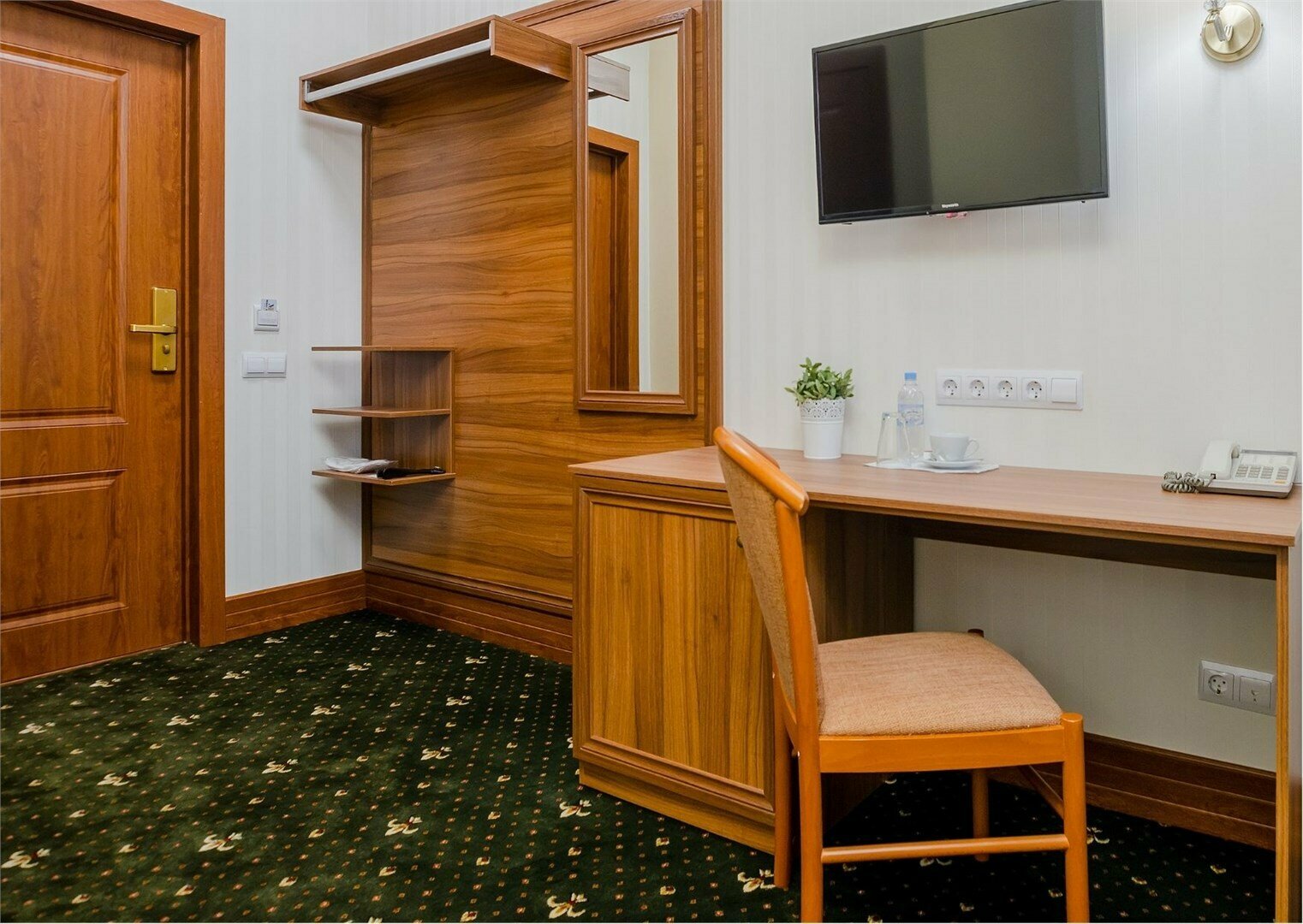 Улучшенный одноместный номер