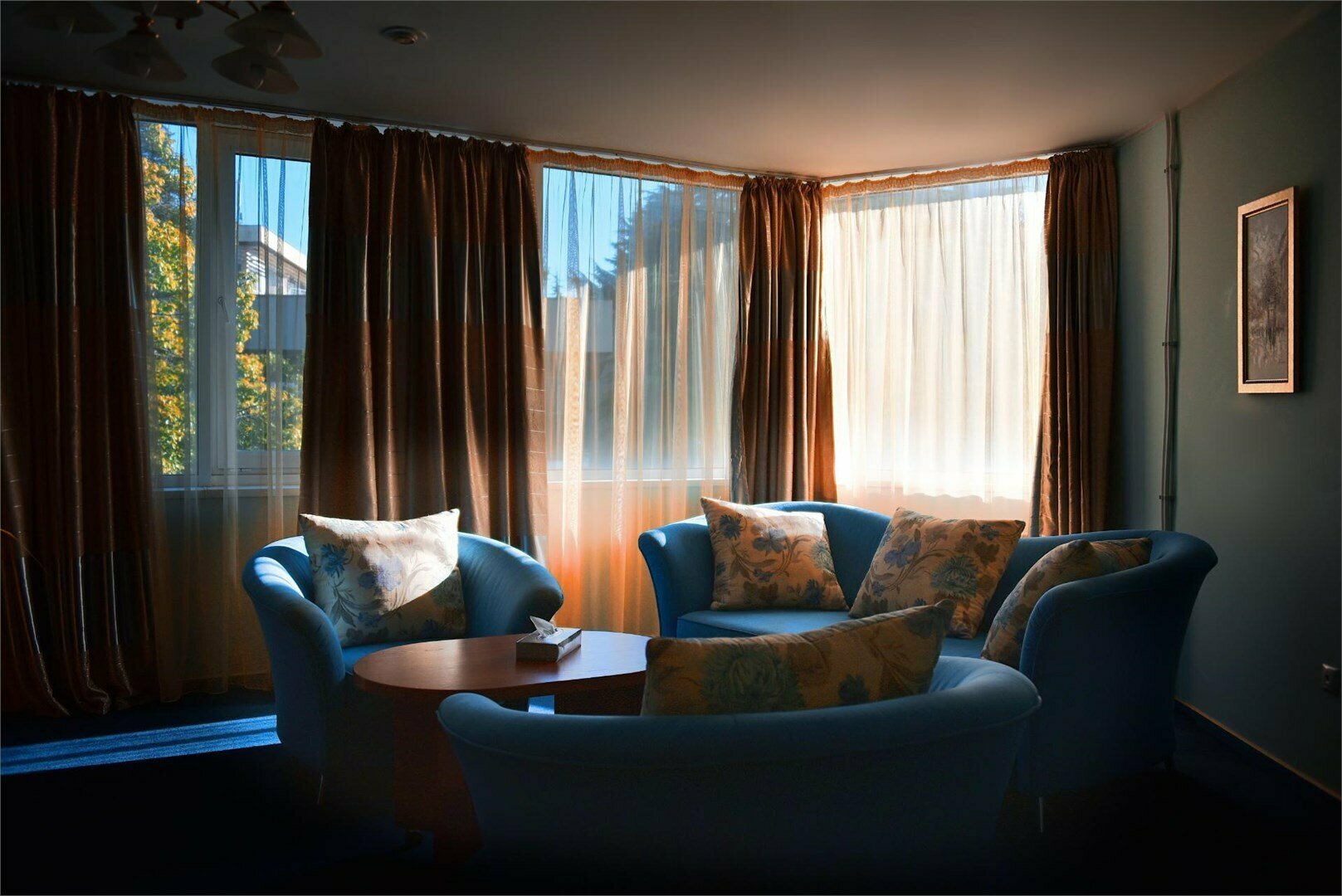 Люкс-Студия