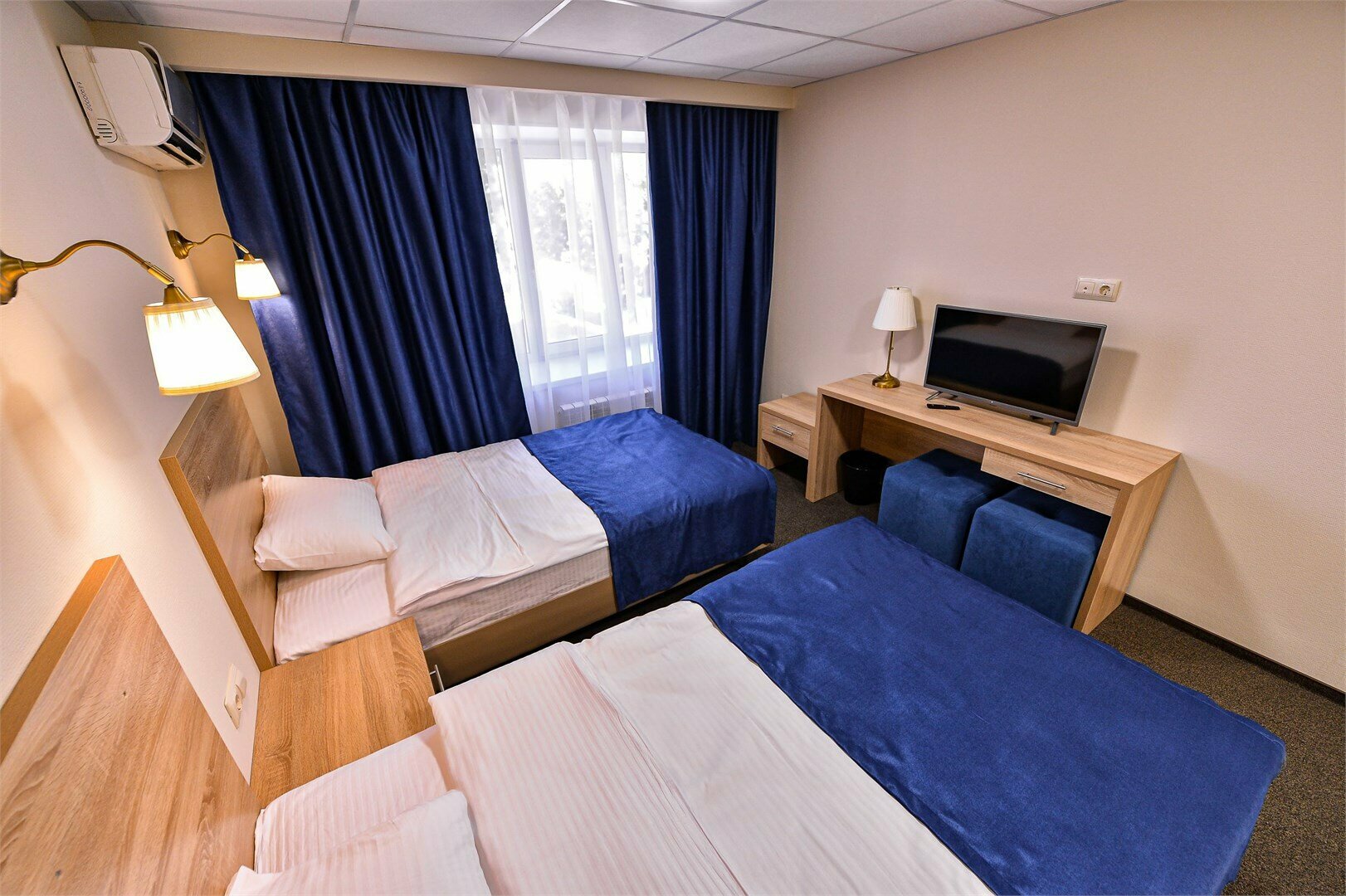 Стандартный двухместный номер с двумя раздельными кроватями